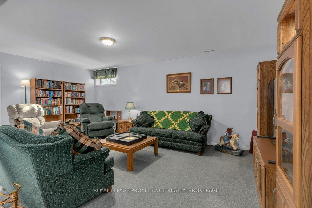 Photo 26 of 545 Magnolia Drive, Kingston, Kingston East (Incl Barret Crt) — HOMEH