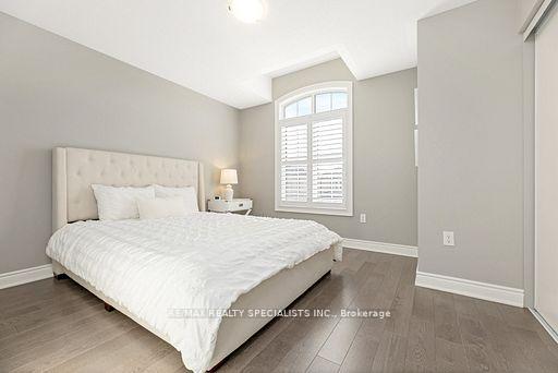 Photo 11 of 882 Magnolia Terrace, Milton, Cobban — HOMEH