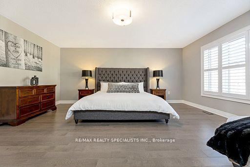 Photo 12 of 882 Magnolia Terrace, Milton, Cobban — HOMEH