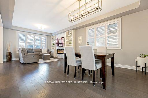 Photo 16 of 882 Magnolia Terrace, Milton, Cobban — HOMEH