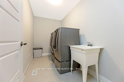 Photo 28 of 882 Magnolia Terrace, Milton, Cobban — HOMEH
