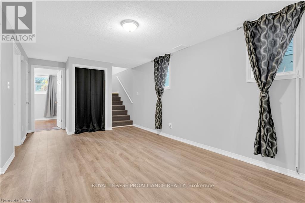 Photo 3 of 27B Metcalfe Street, Quinte West, Trenton Ward — HOMEH