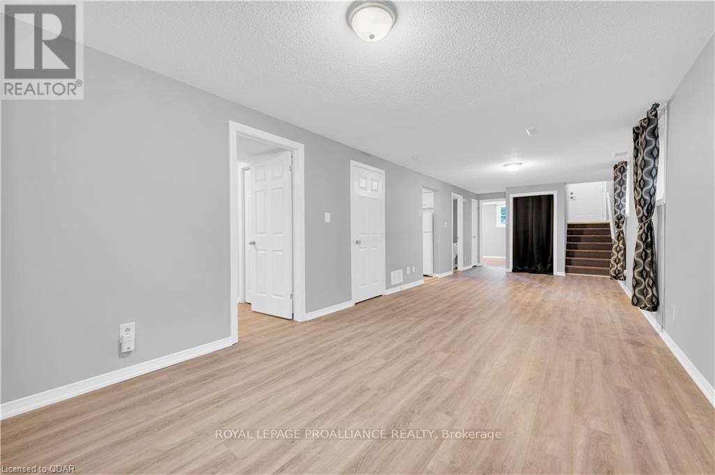 Photo 4 of 27B Metcalfe Street, Quinte West, Trenton Ward — HOMEH