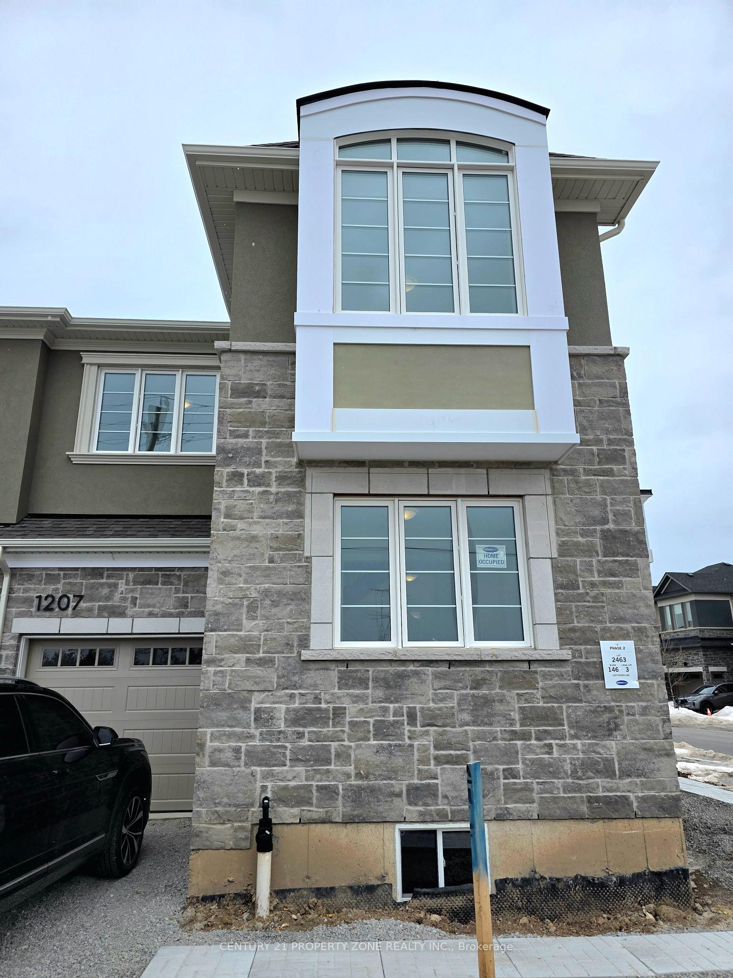 Photo 2 of 1207 Fourth Line, Milton, Bowes — HOMEH