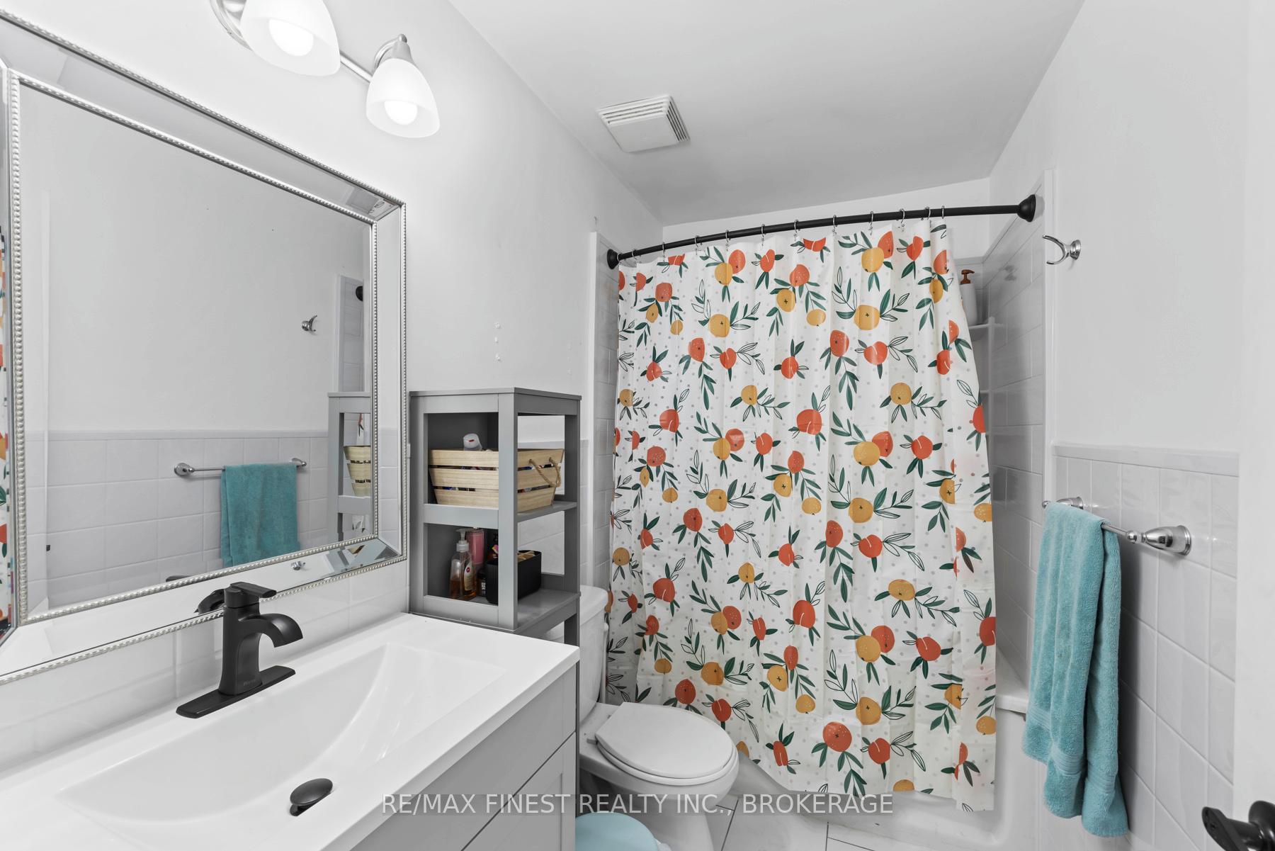 Photo 18 of 136 Jean Worrell Crescent, Kingston, Rideau — HOMEH