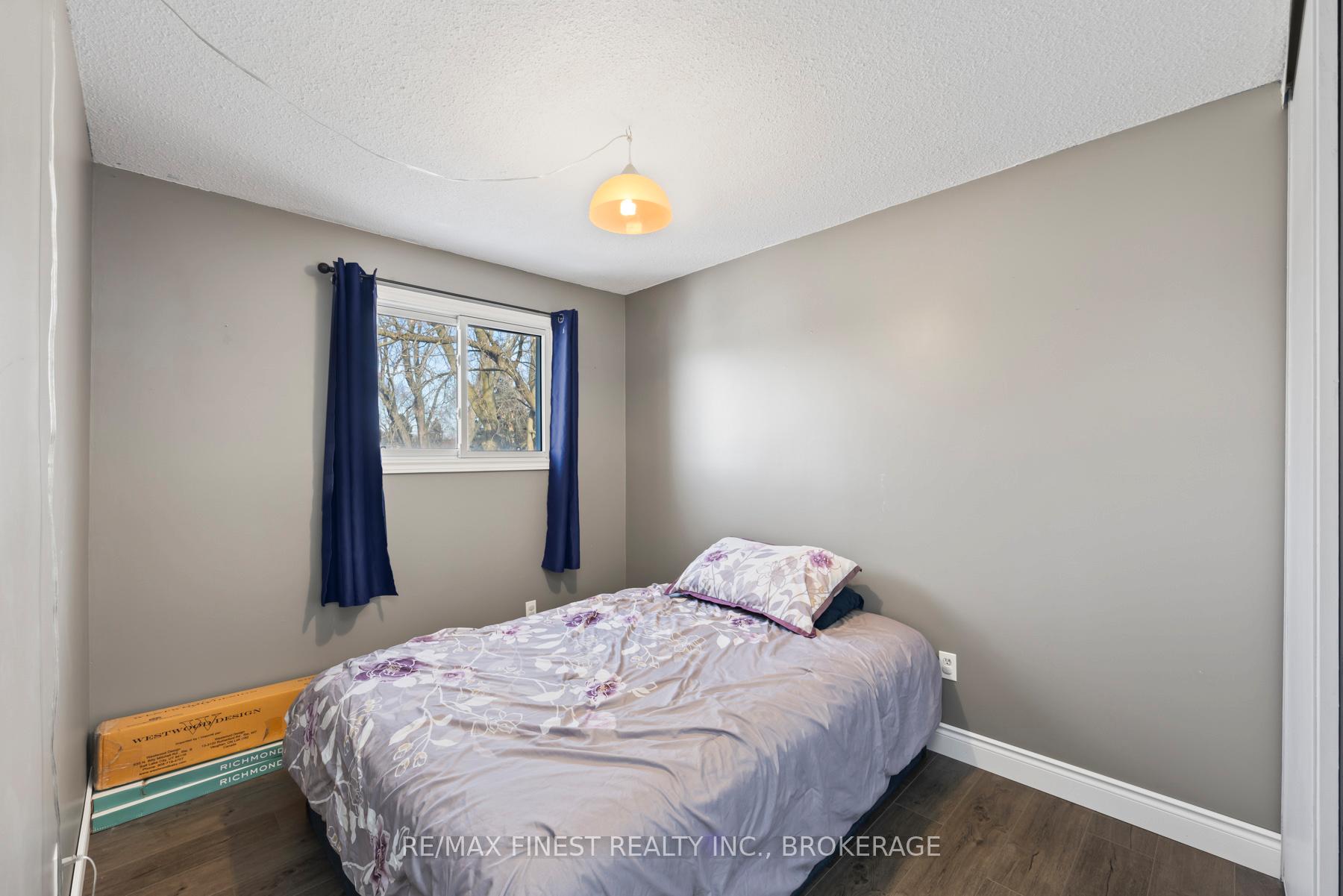 Photo 21 of 136 Jean Worrell Crescent, Kingston, Rideau — HOMEH