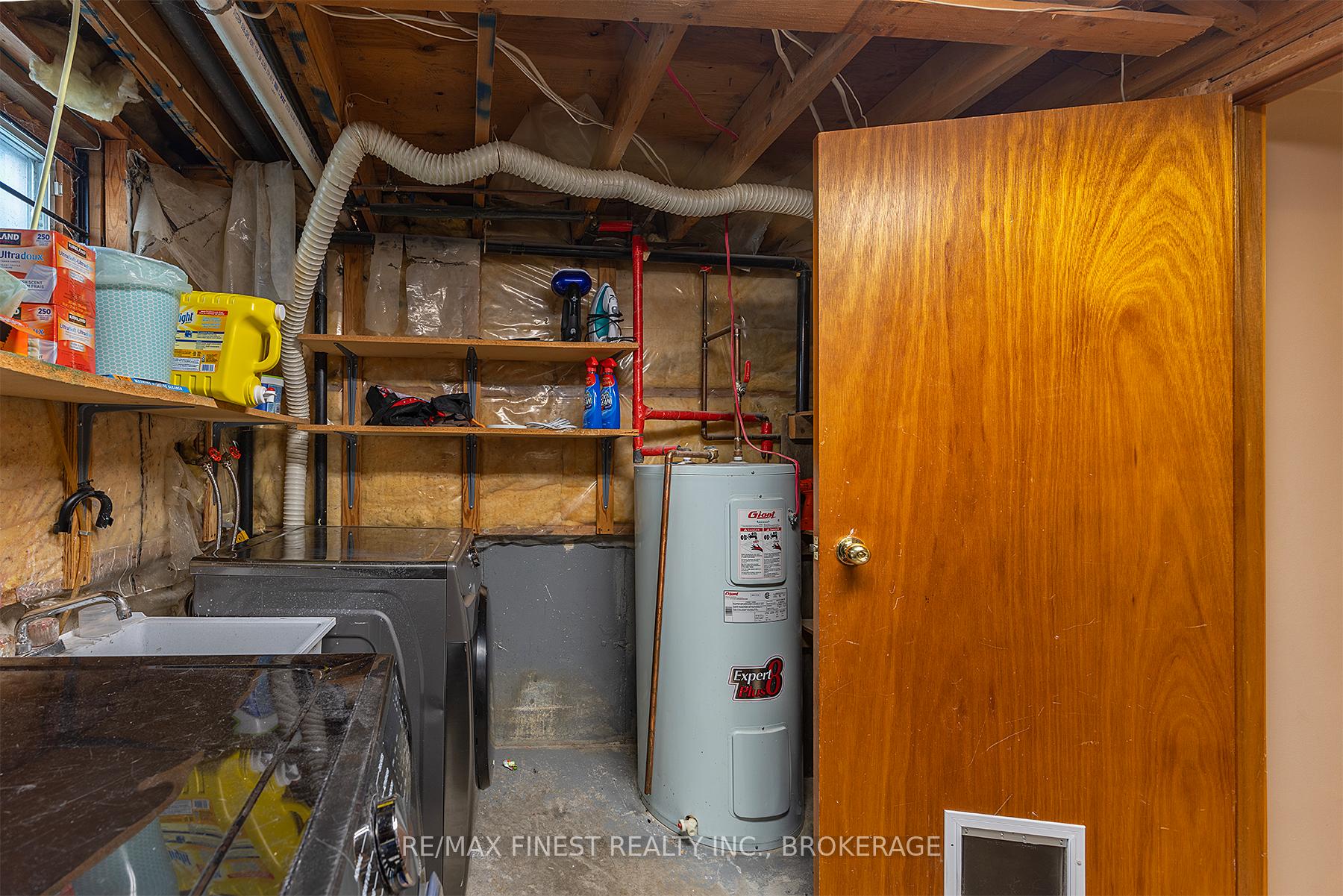 Photo 31 of 136 Jean Worrell Crescent, Kingston, Rideau — HOMEH
