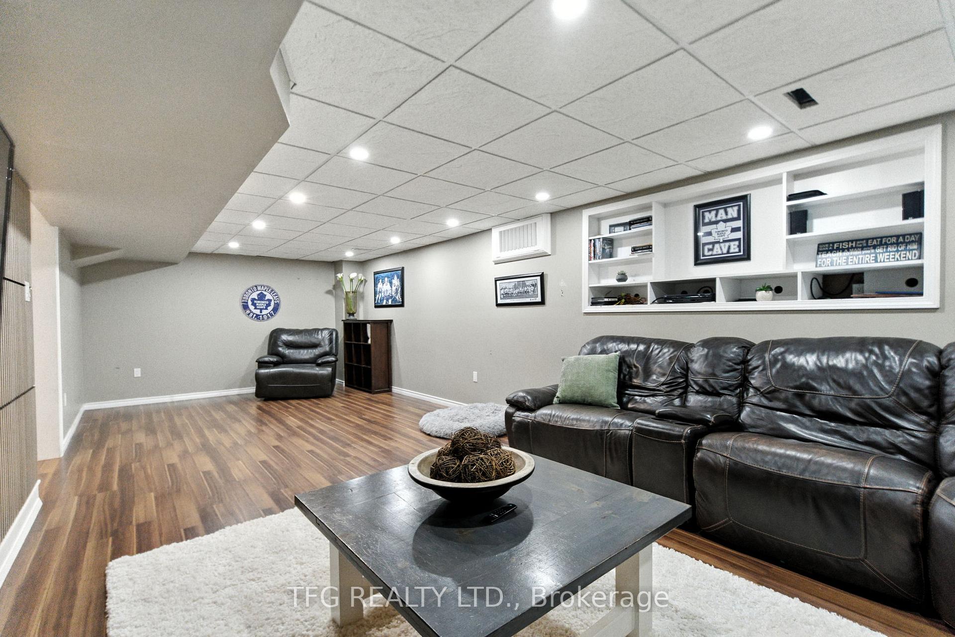 Photo 35 of 1588 Spencely Drive, Oshawa, Taunton — HOMEH