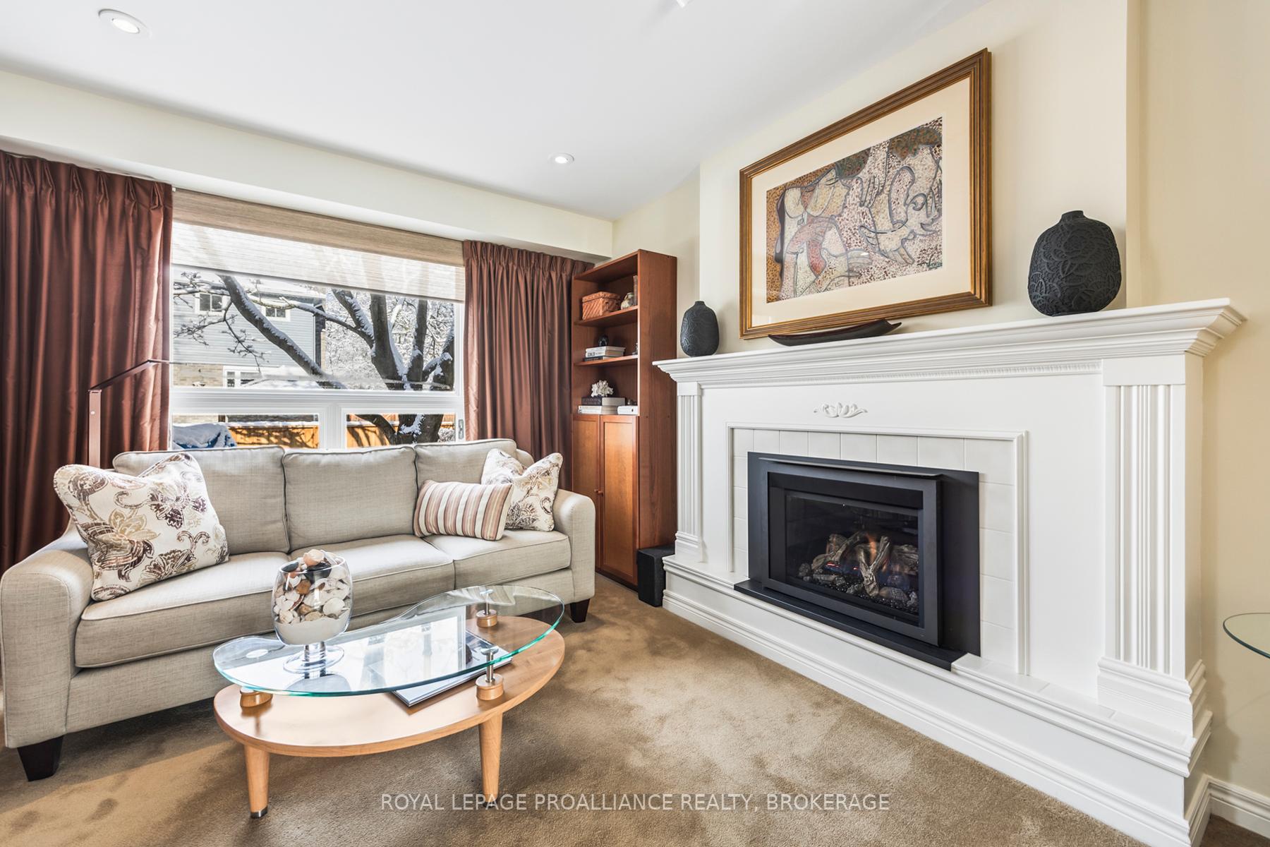 Photo 17 of 38 Chartwell Crescent, Kingston, Kingston East (Incl Barret Crt) — HOMEH