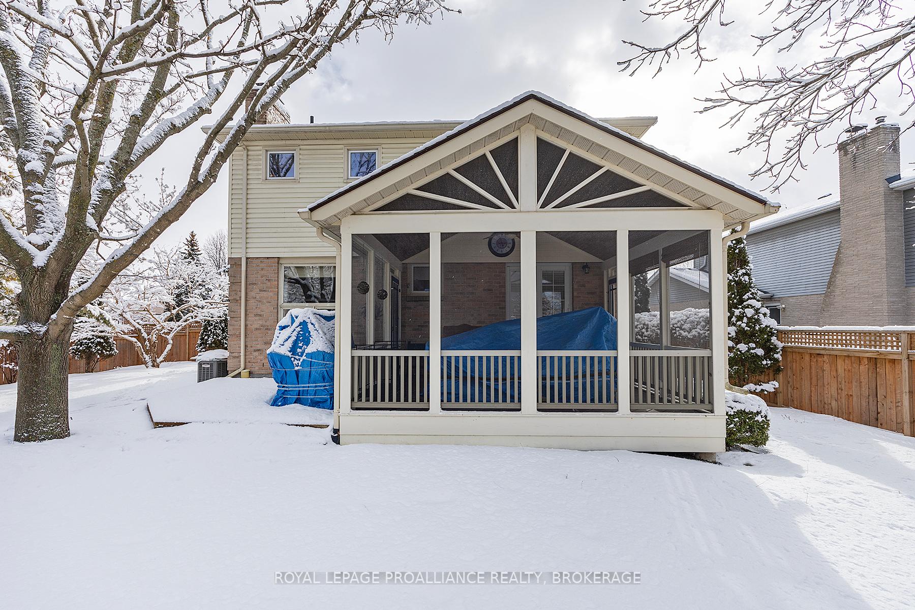 Photo 45 of 38 Chartwell Crescent, Kingston, Kingston East (Incl Barret Crt) — HOMEH
