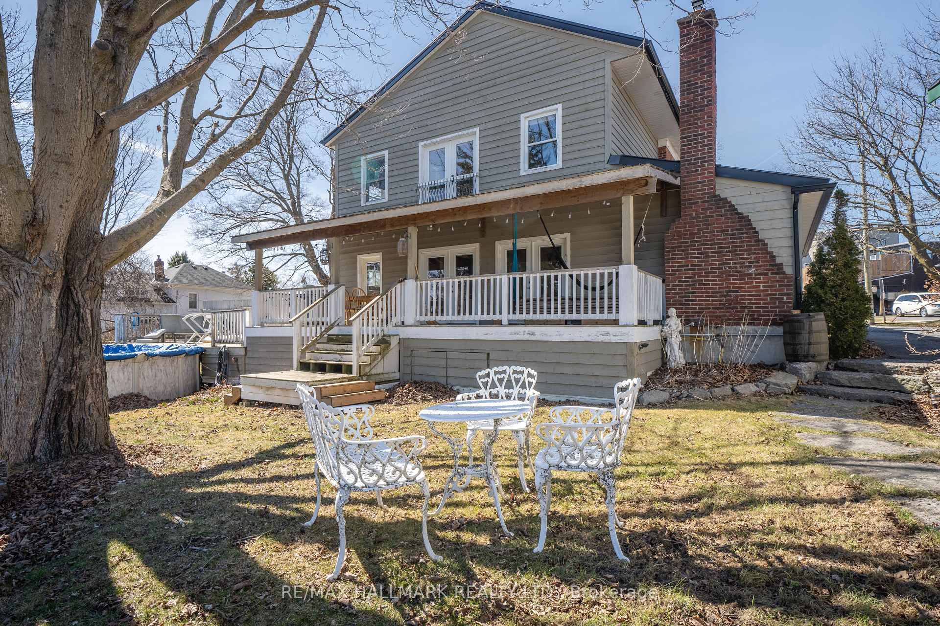 Photo 4 of 3 Mill Street, Prince Edward County, Bloomfield Ward — HOMEH