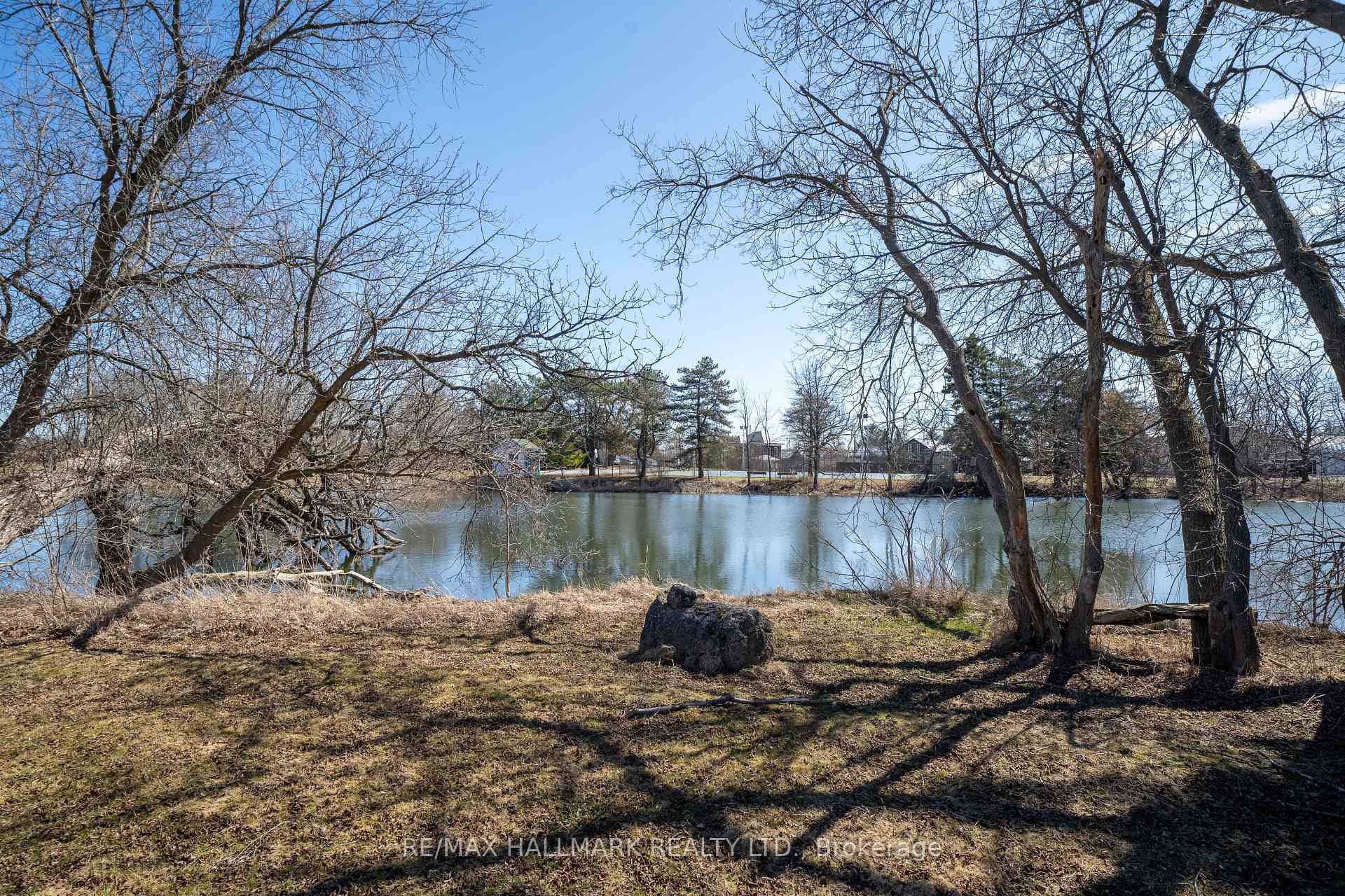 Photo 8 of 3 Mill Street, Prince Edward County, Bloomfield Ward — HOMEH