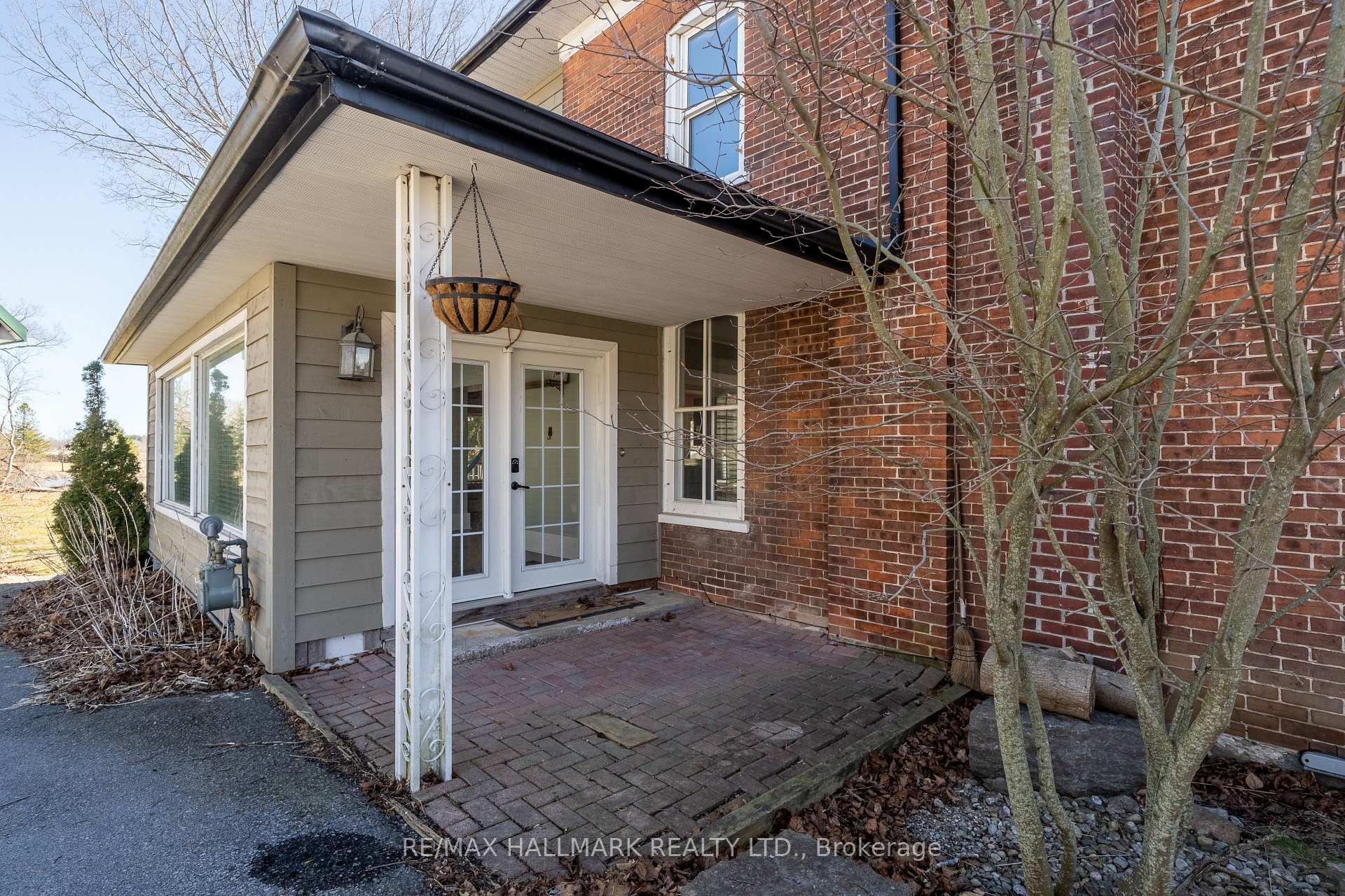Photo 35 of 3 Mill Street, Prince Edward County, Bloomfield Ward — HOMEH