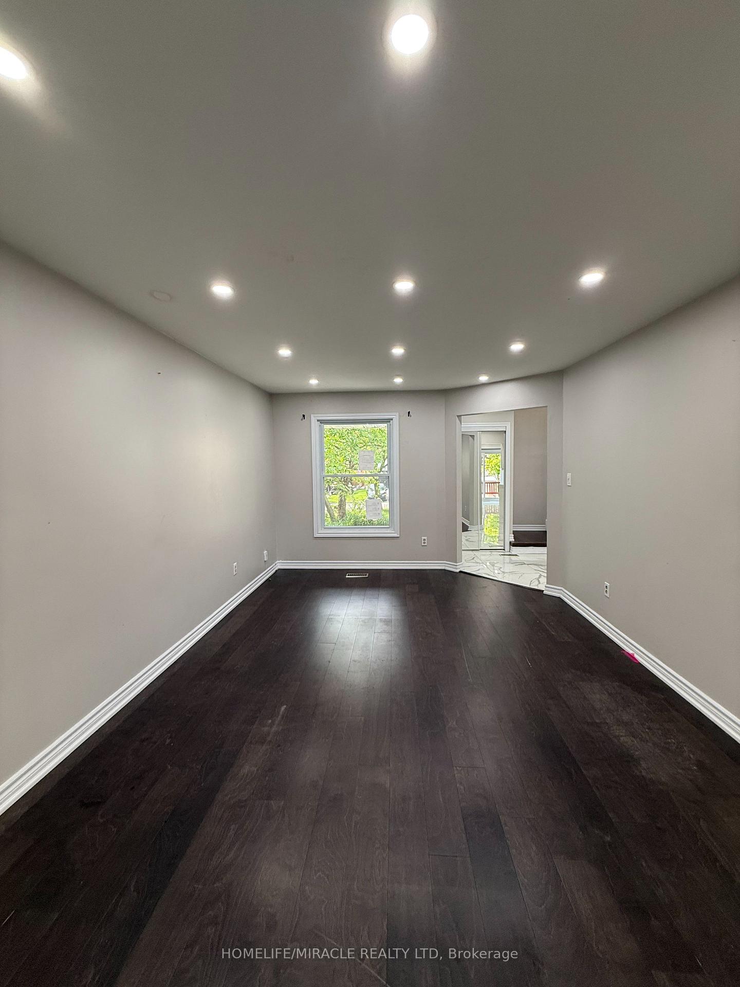 Photo 8 of 1620 McBrady Crescent, Pickering, Brock Ridge — HOMEH