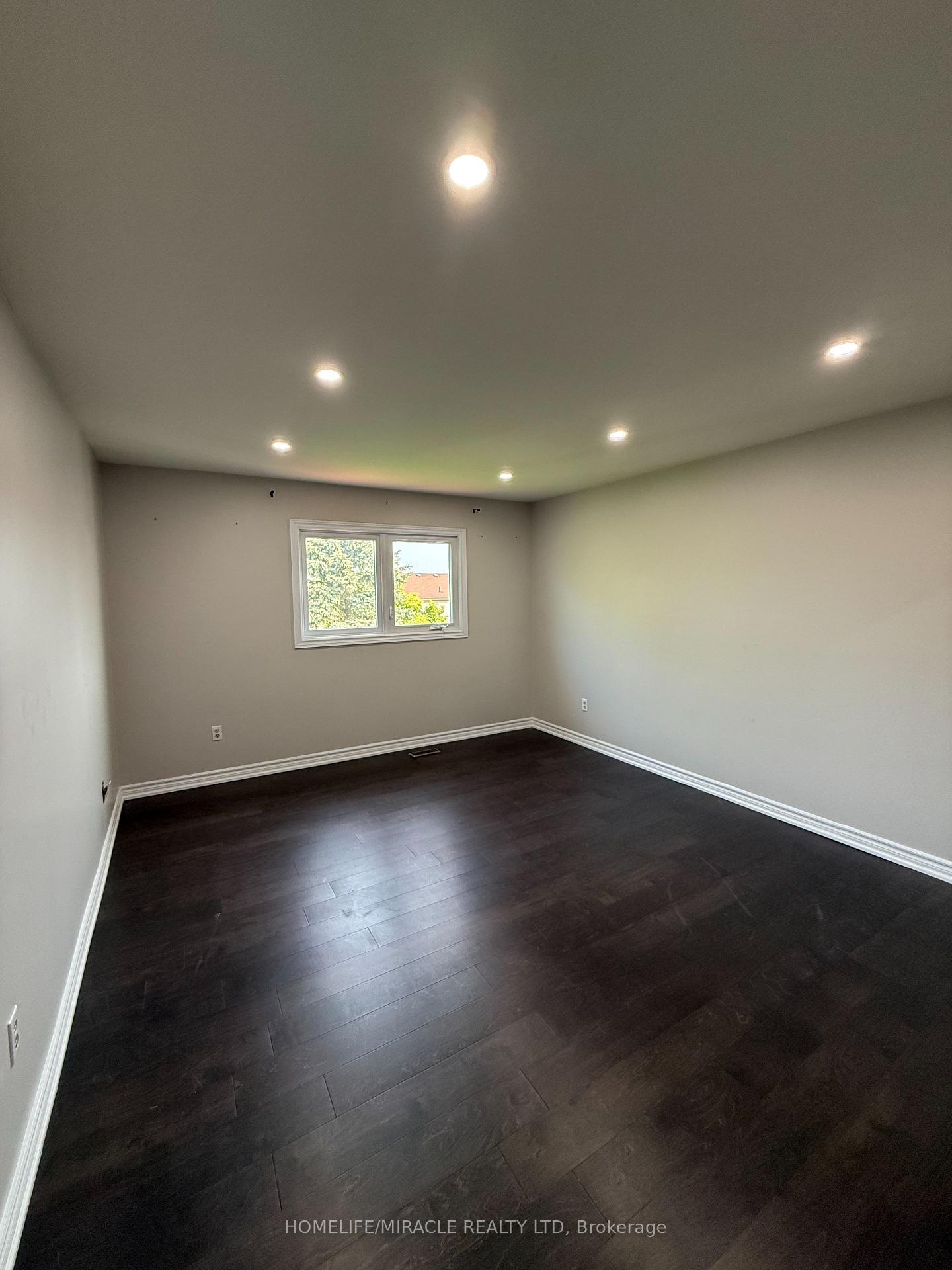 Photo 18 of 1620 McBrady Crescent, Pickering, Brock Ridge — HOMEH