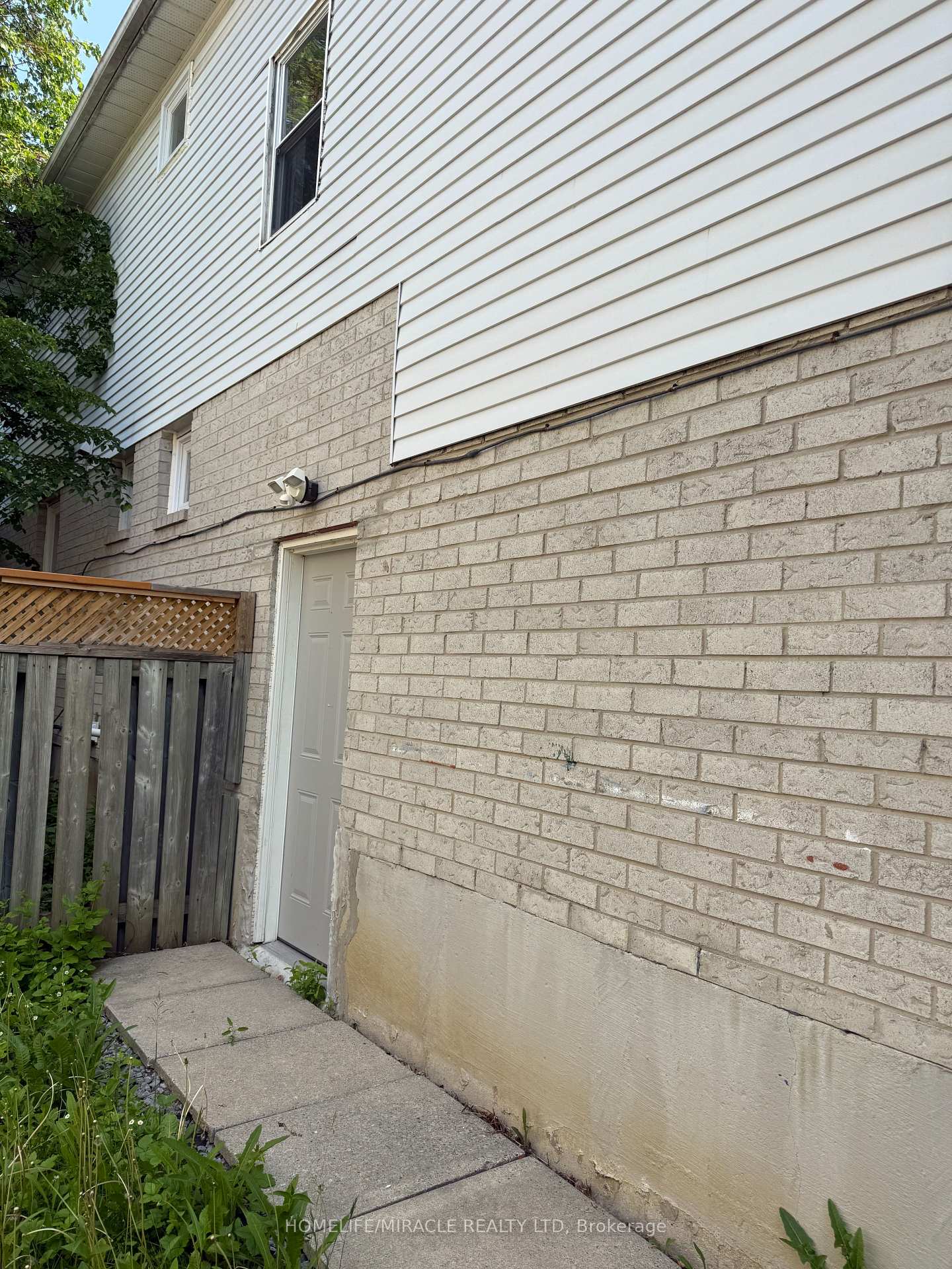 Photo 26 of 1620 McBrady Crescent, Pickering, Brock Ridge — HOMEH