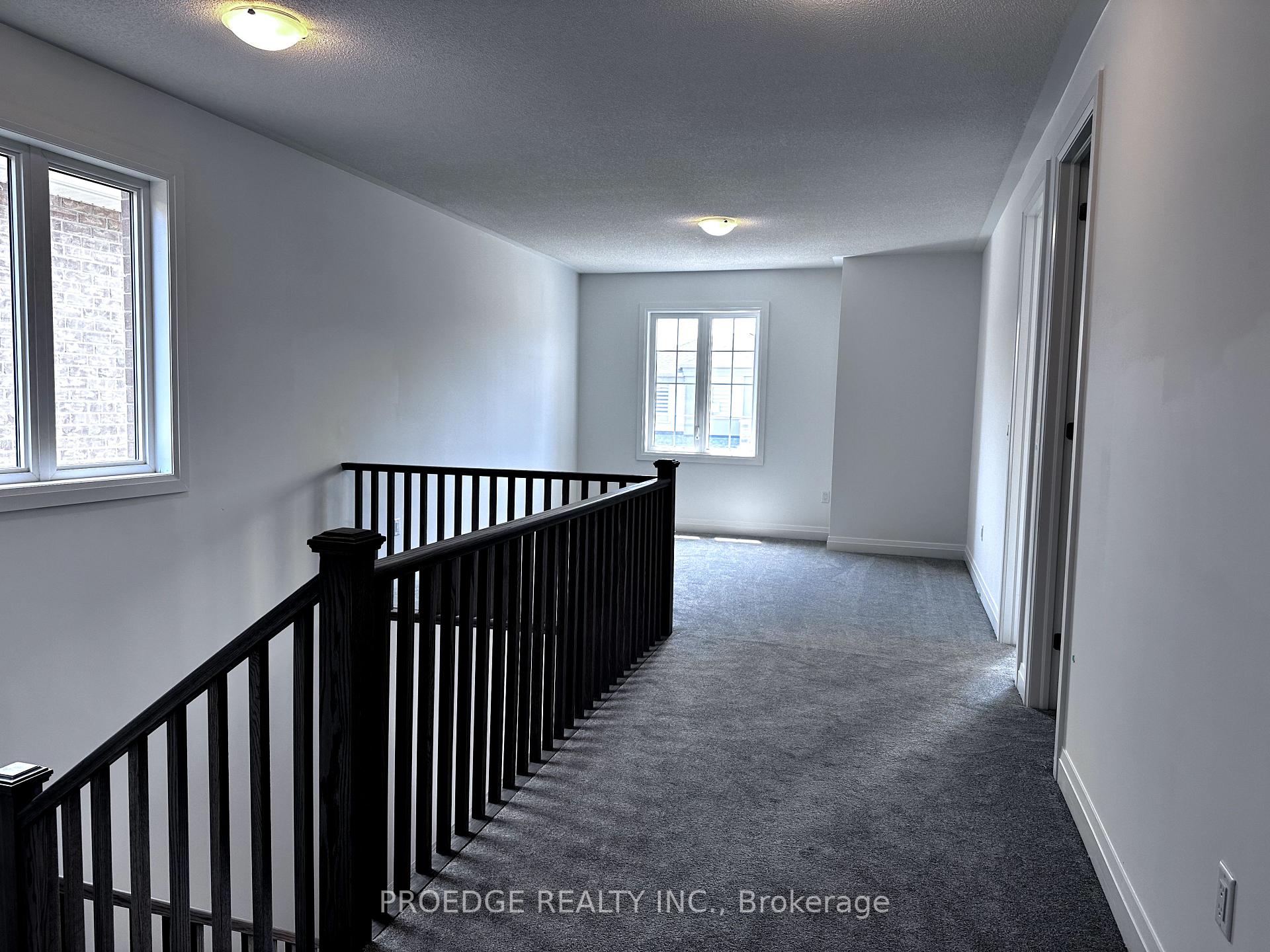 Photo 21 of 1416 Mockingbird Square, Pickering, Rural Pickering — HOMEH