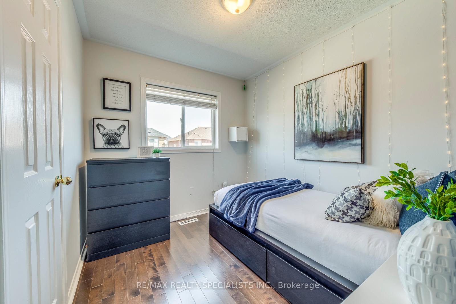 Photo 29 of 274 Fitzgerald Crescent, Milton, Dempsey — HOMEH