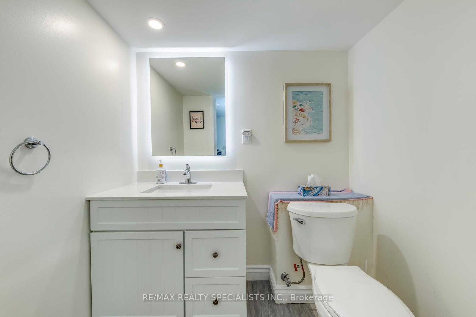 Photo 35 of 274 Fitzgerald Crescent, Milton, Dempsey — HOMEH