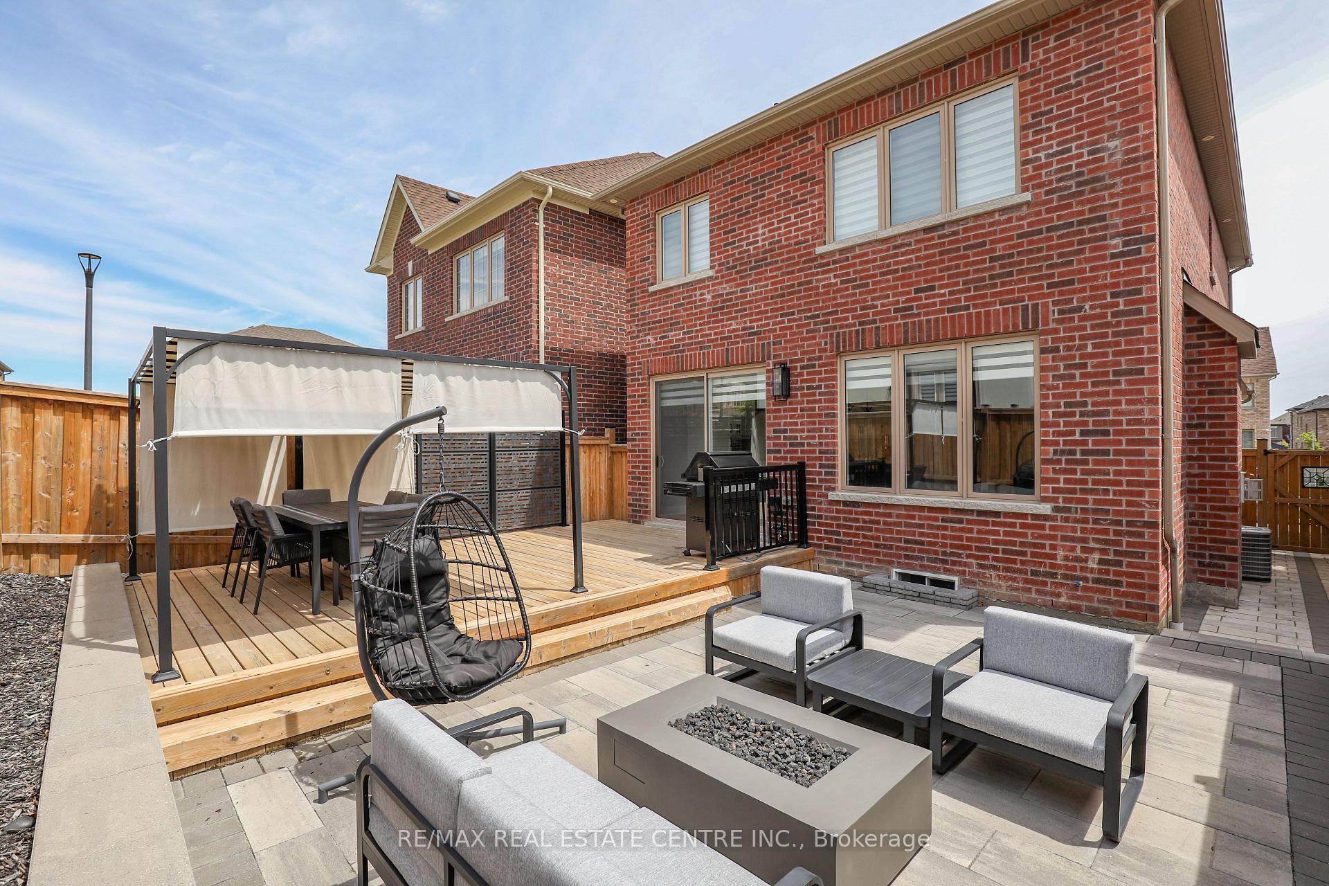 Photo 28 of 1004 Kingpeak Crescent, Pickering, Rural Pickering — HOMEH