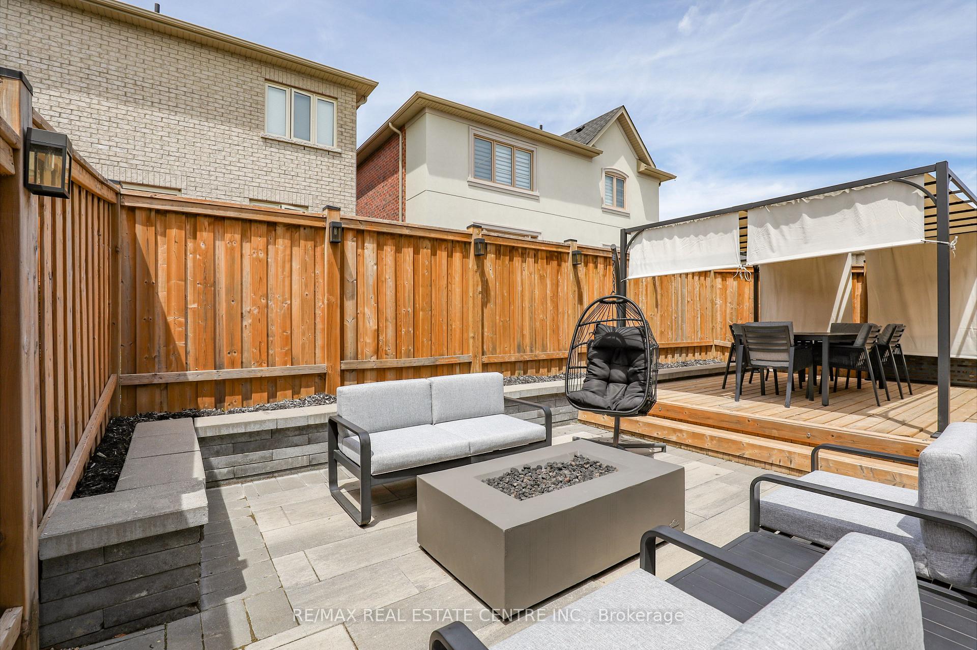 Photo 30 of 1004 Kingpeak Crescent, Pickering, Rural Pickering — HOMEH