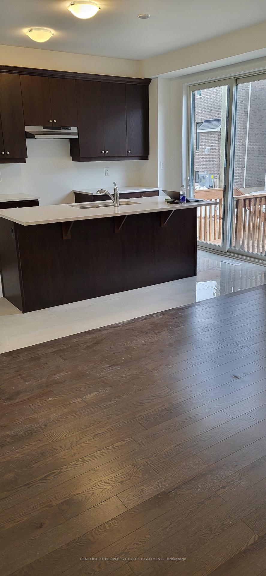 Photo 6 of 1303 Temperance Crescent, Milton, Bowes — HOMEH