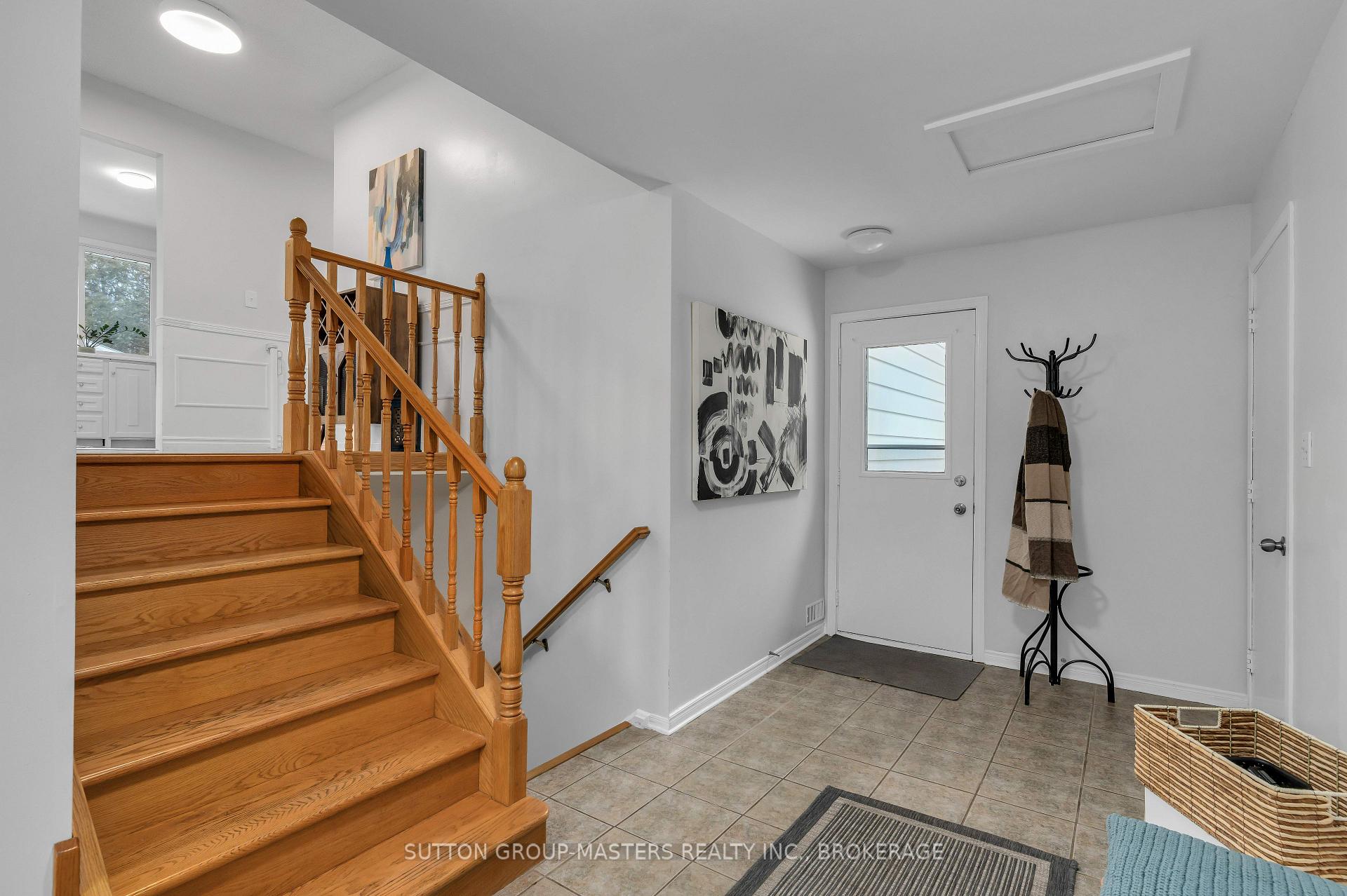 Photo 4 of 792 Safari Drive, Kingston, North of Taylor-Kidd Blvd — HOMEH