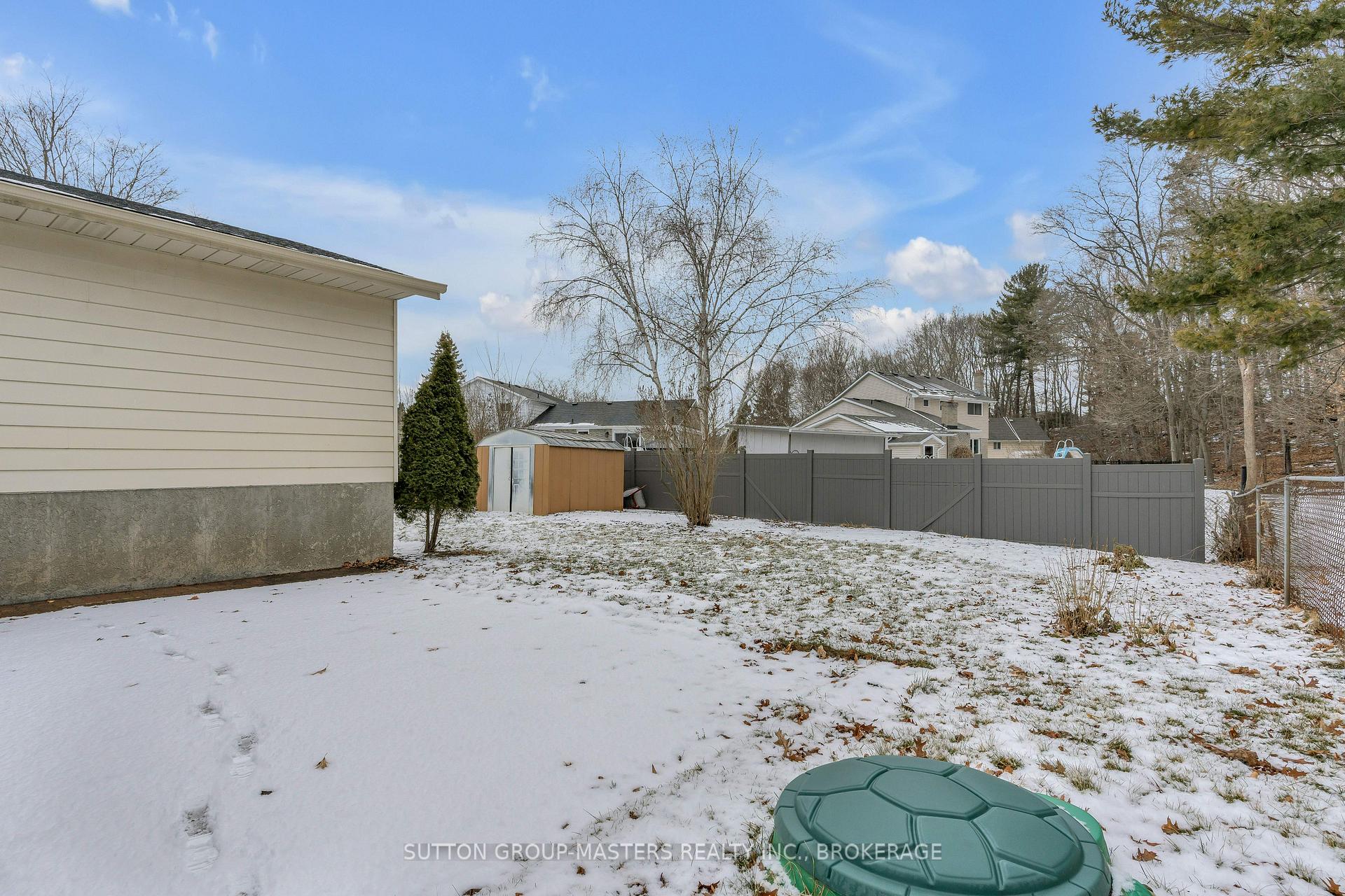 Photo 38 of 792 Safari Drive, Kingston, North of Taylor-Kidd Blvd — HOMEH