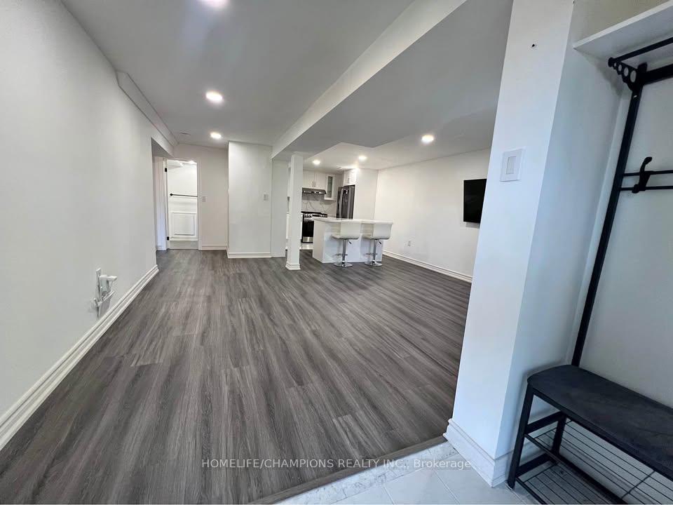 Photo 3 of Unit Bsmt, 2095 Duberry Drive, Pickering, Brock Ridge — HOMEH