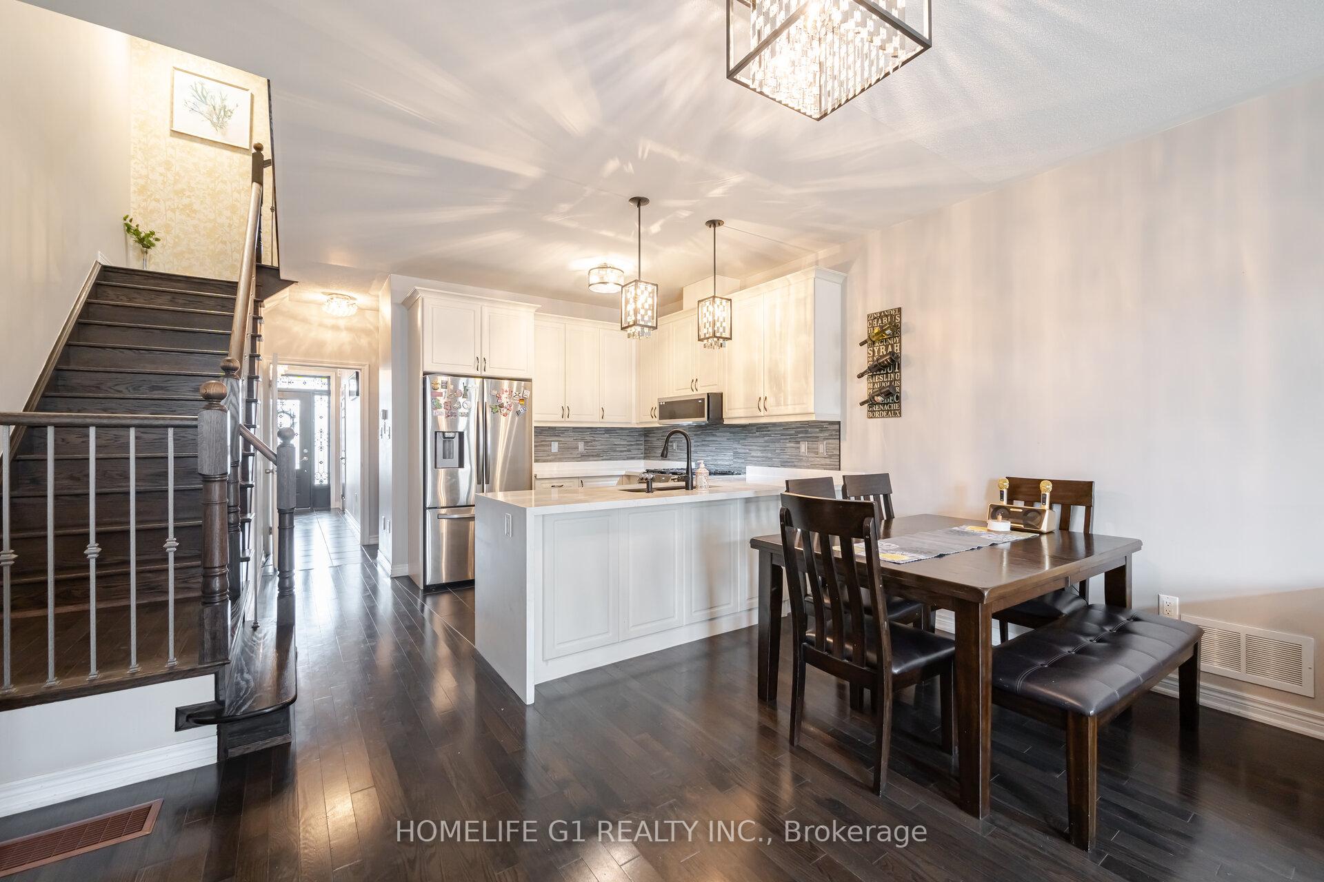 Photo 5 of 967 Transom Crescent, Milton, Willmott — HOMEH