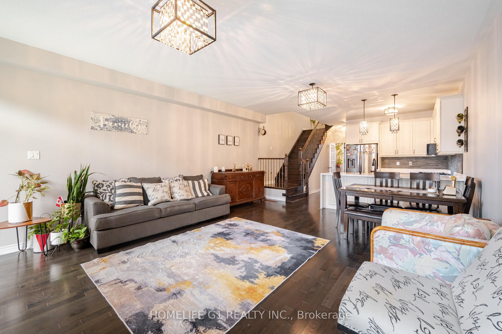 Photo 8 of 967 Transom Crescent, Milton, Willmott — HOMEH