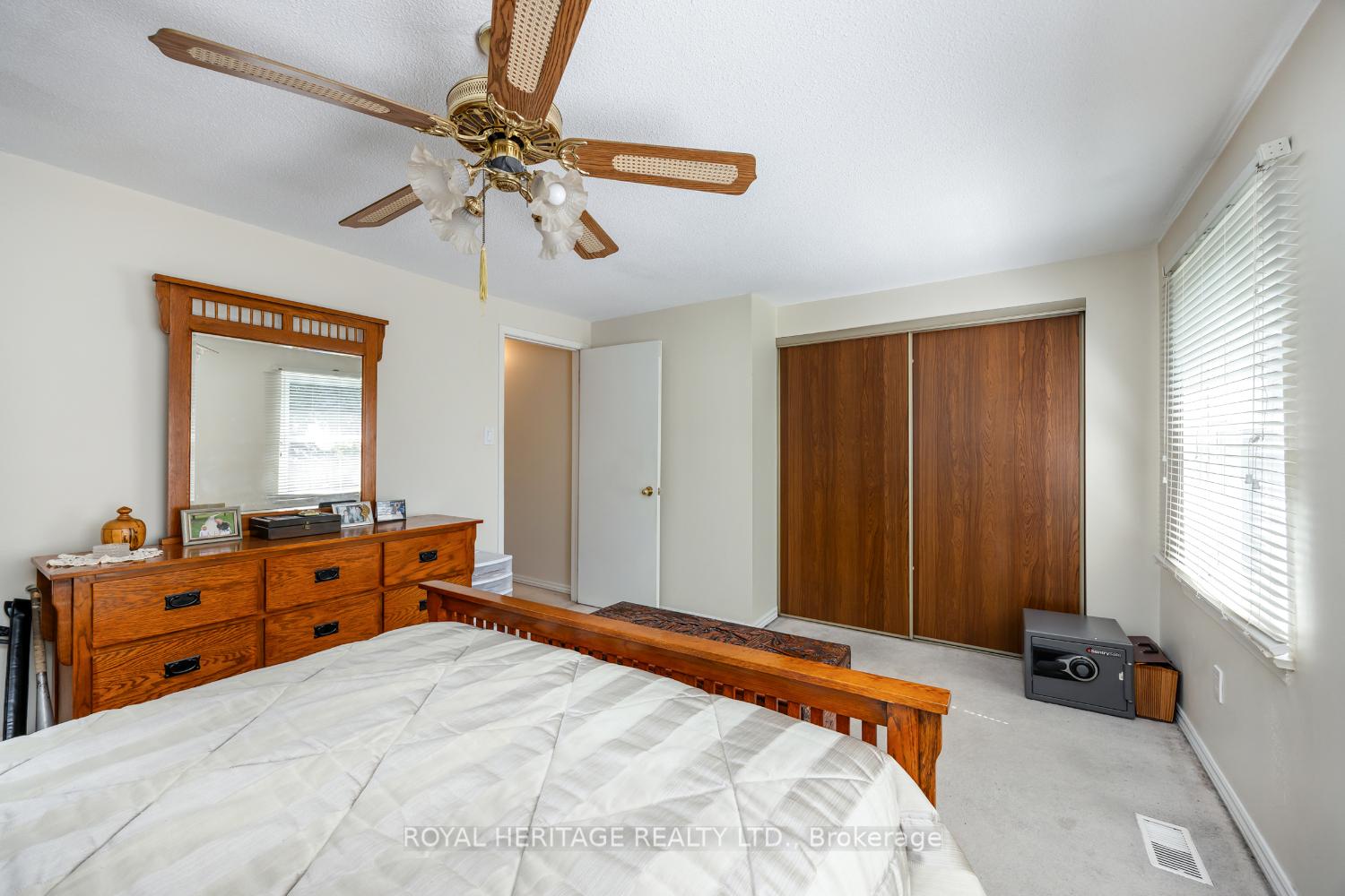 Photo 12 of 832 Gentry Crescent, Oshawa, Eastdale — HOMEH