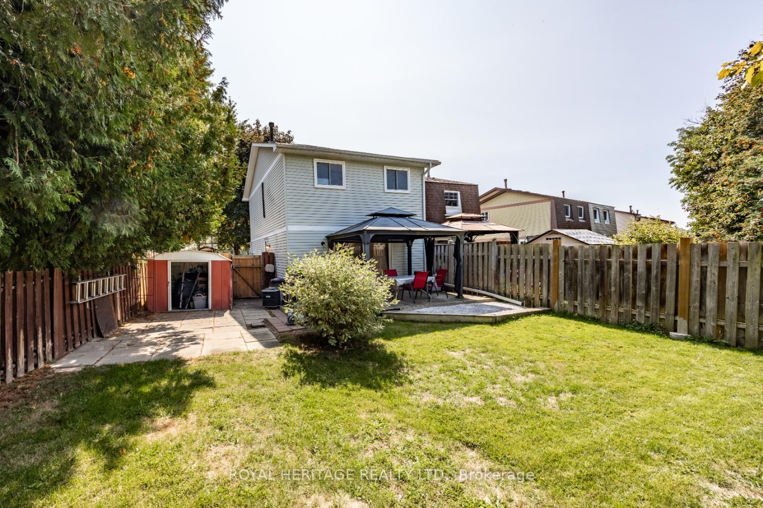 Photo 26 of 832 Gentry Crescent, Oshawa, Eastdale — HOMEH