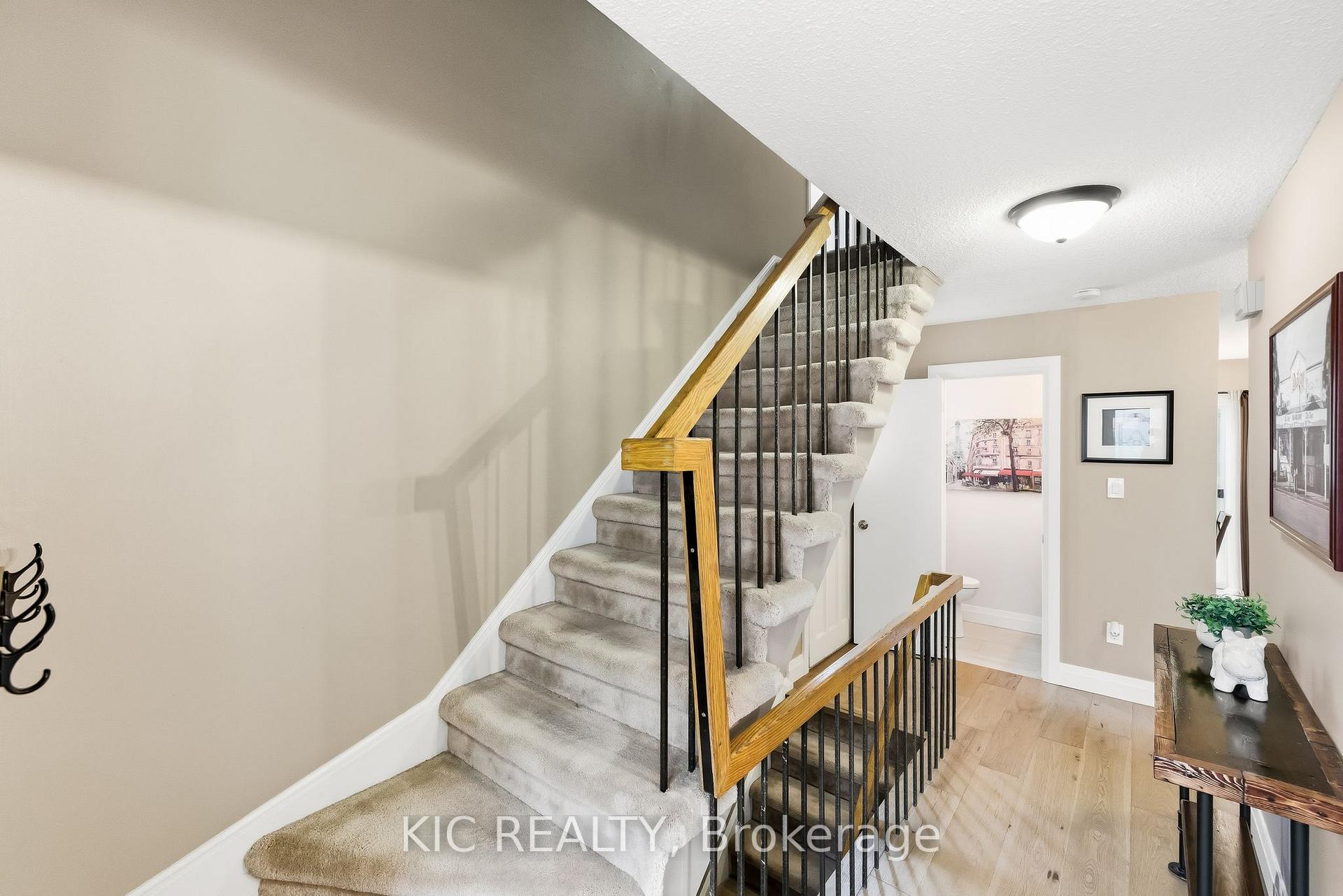 Photo 20 of 1795 Listowell Crescent, Pickering, Liverpool — HOMEH