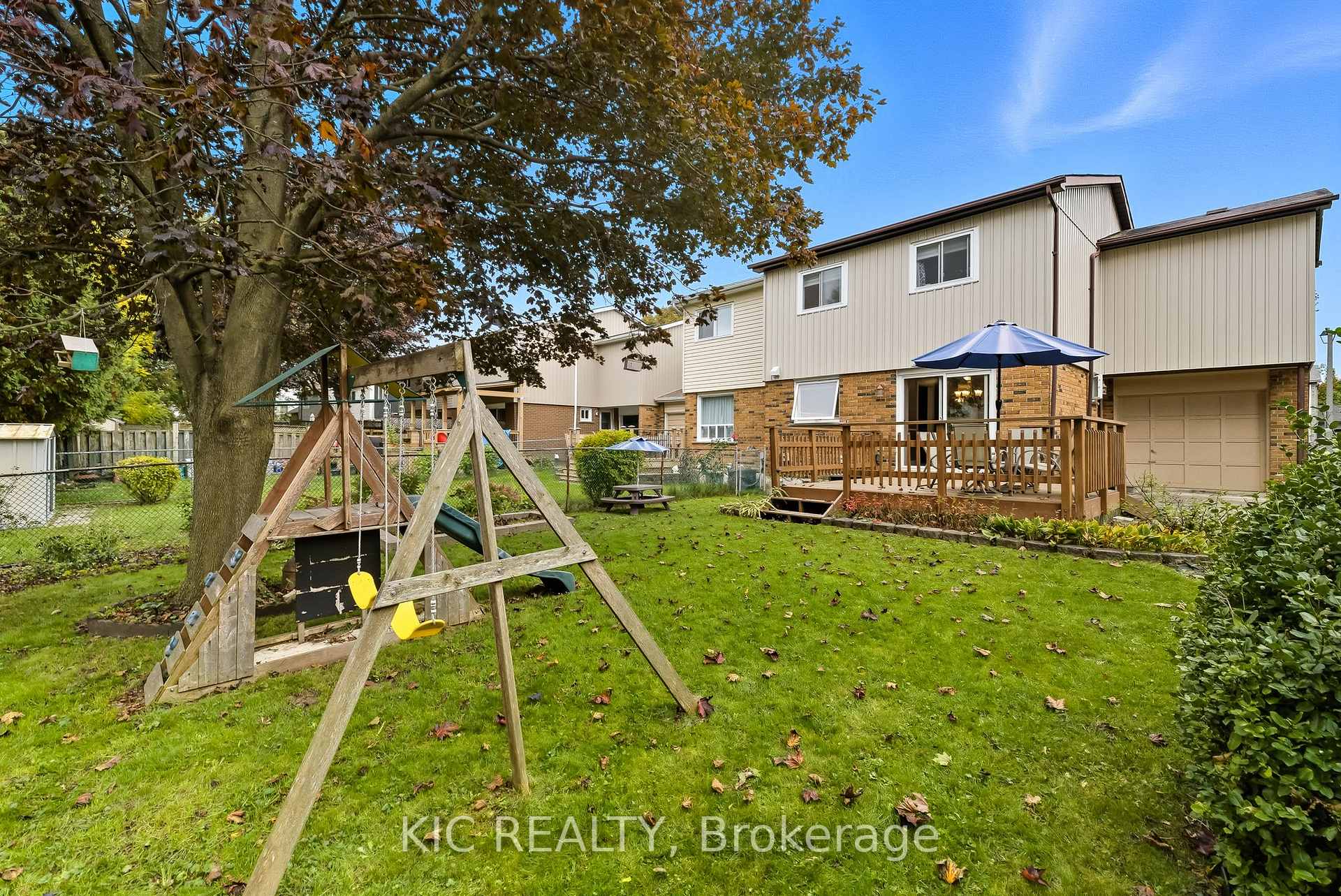 Photo 43 of 1795 Listowell Crescent, Pickering, Liverpool — HOMEH
