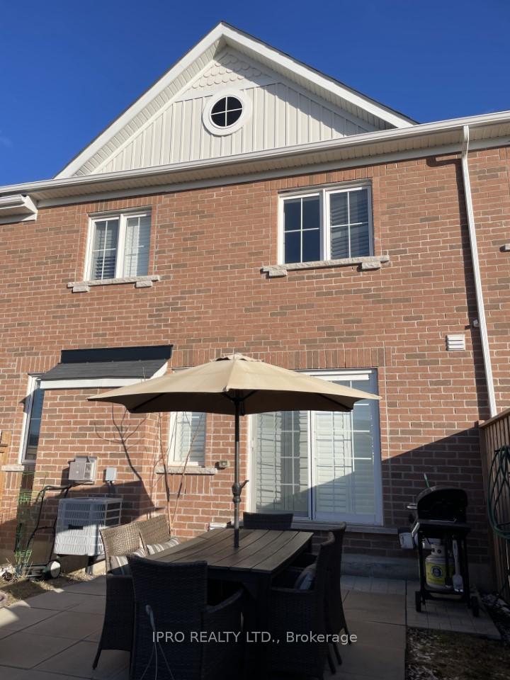 Photo 19 of 1142 Duignan Crescent, Milton, Ford — HOMEH