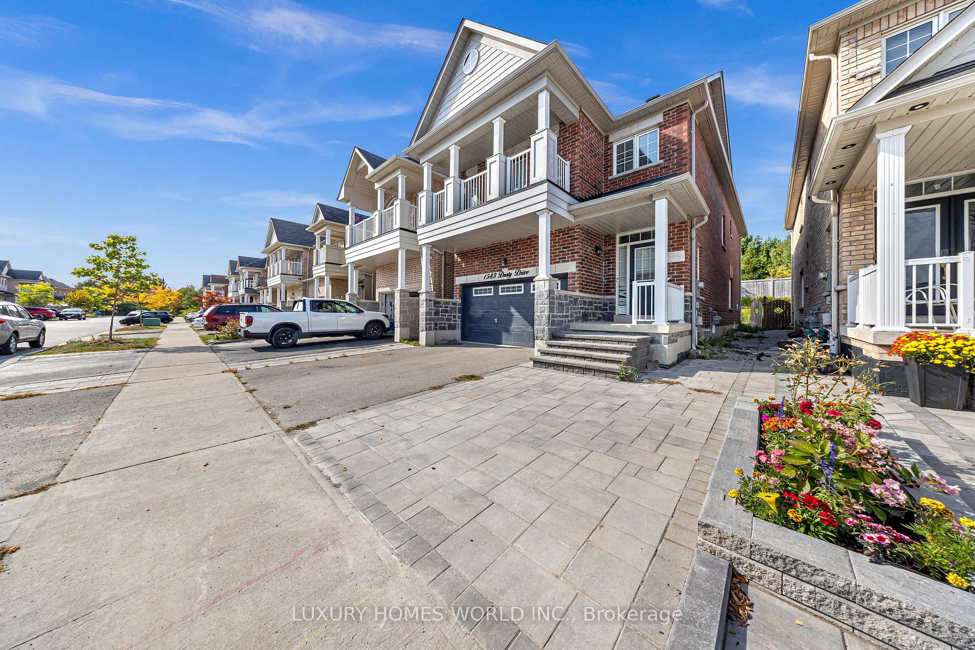 Photo 2 of 1583 Dusty Drive, Pickering, Duffin Heights — HOMEH