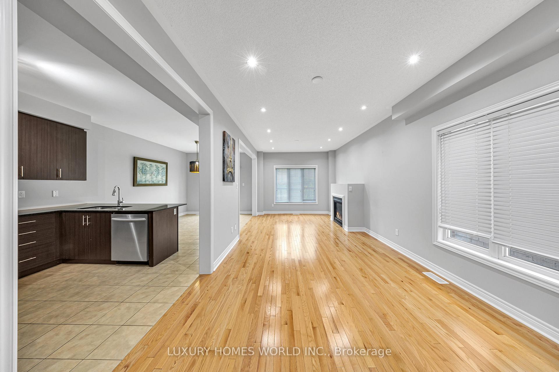 Photo 8 of 1583 Dusty Drive, Pickering, Duffin Heights — HOMEH