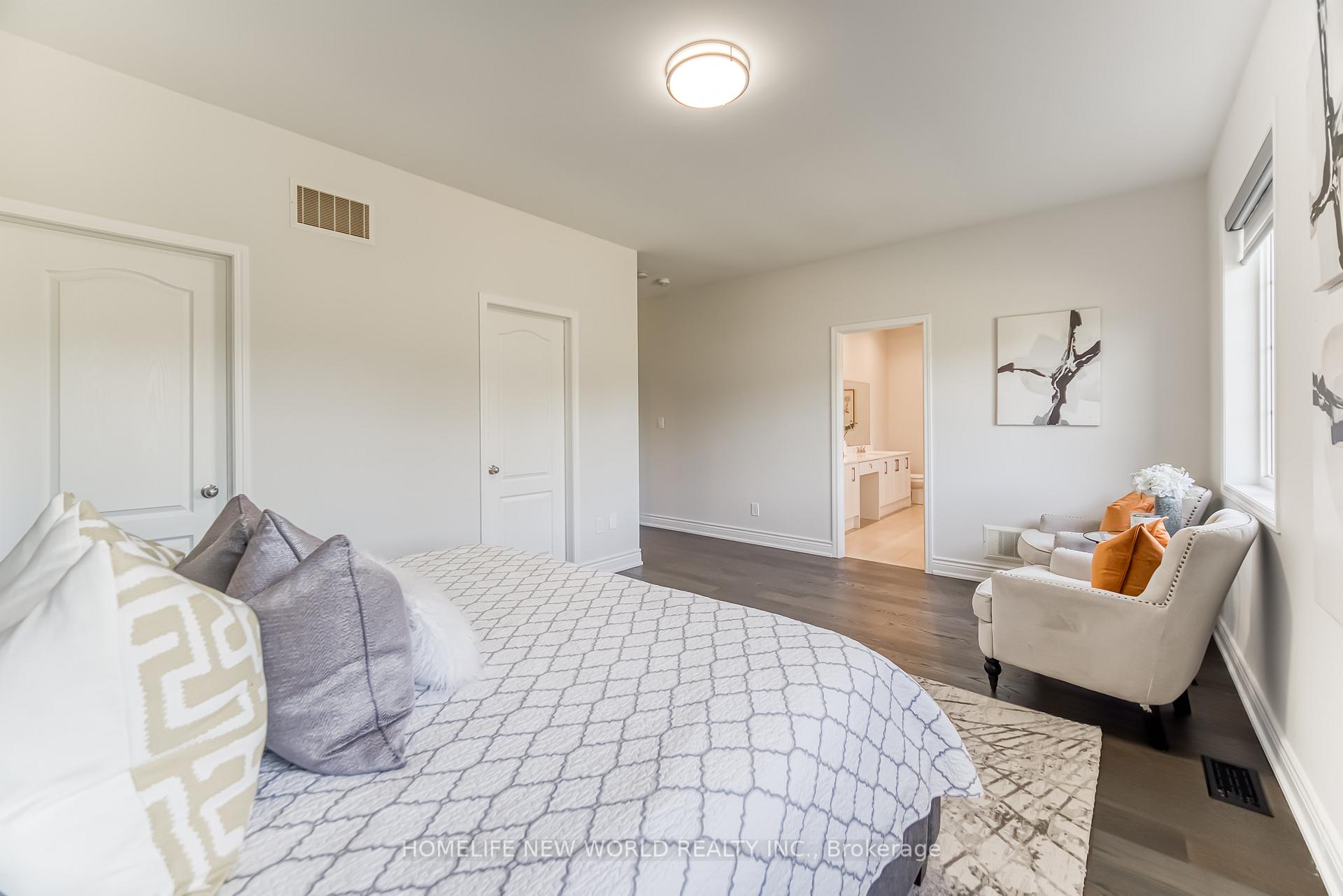 Photo 33 of 2437 Equestrian Crescent, Oshawa, Windfields — HOMEH