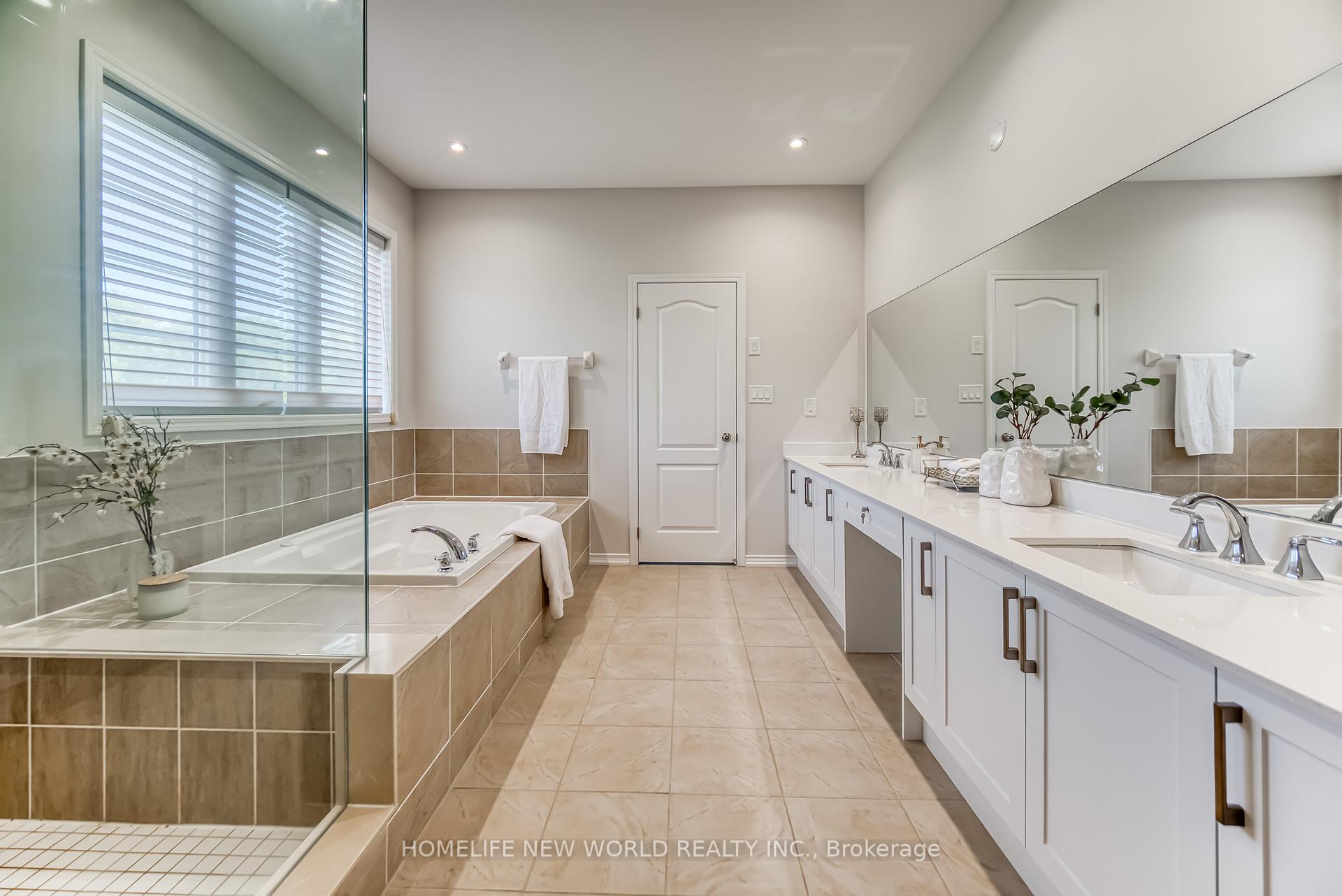 Photo 36 of 2437 Equestrian Crescent, Oshawa, Windfields — HOMEH