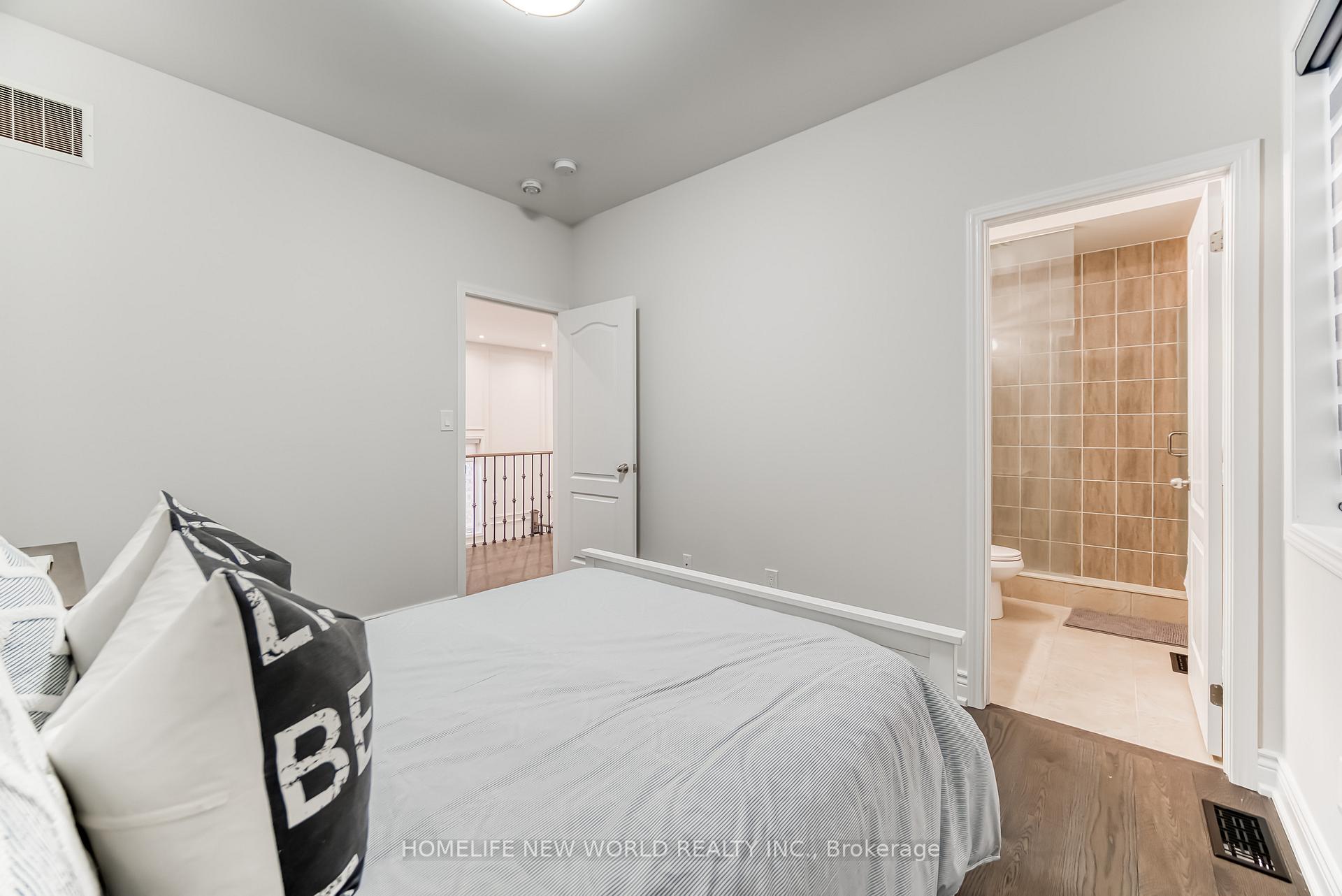 Photo 40 of 2437 Equestrian Crescent, Oshawa, Windfields — HOMEH