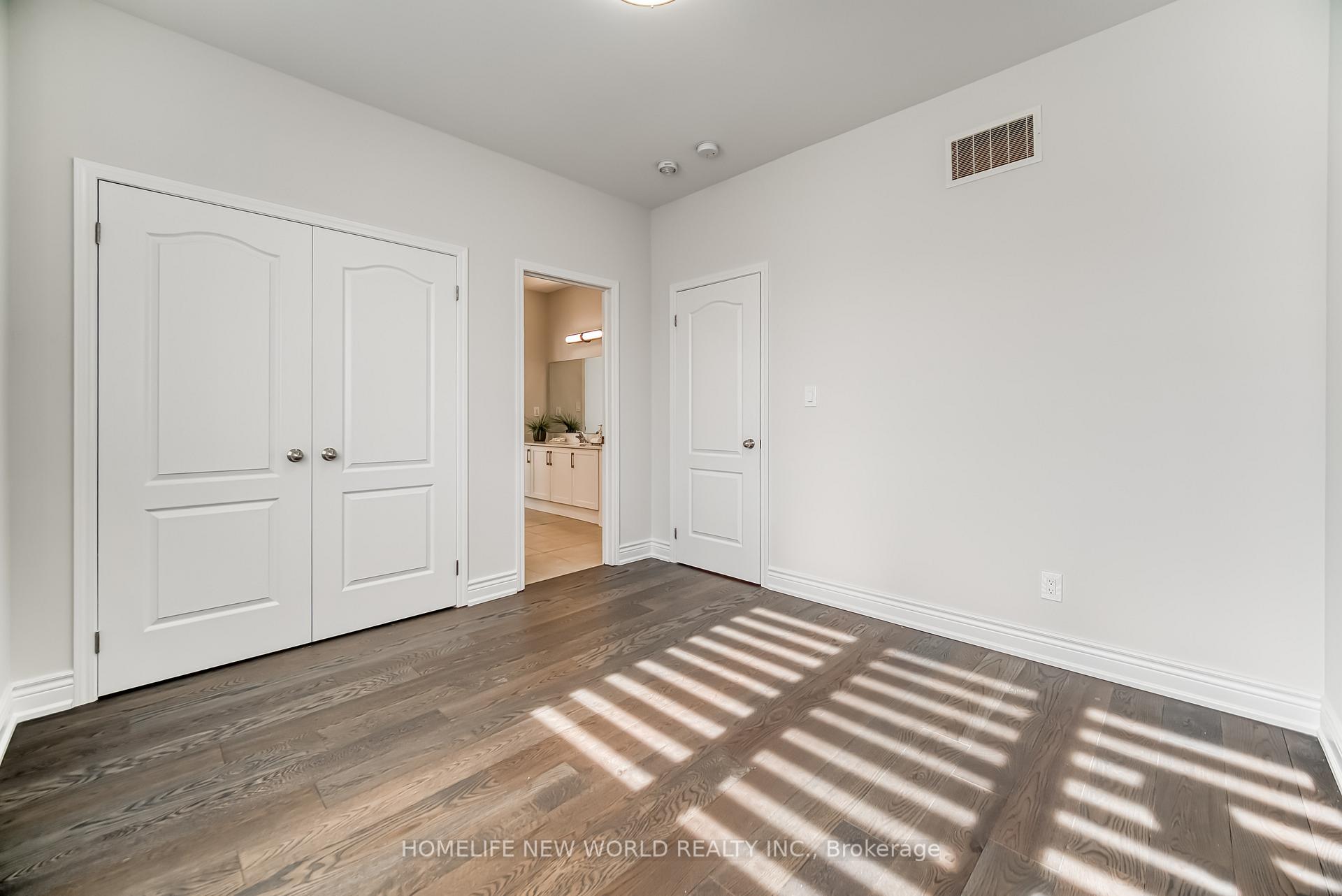 Photo 45 of 2437 Equestrian Crescent, Oshawa, Windfields — HOMEH