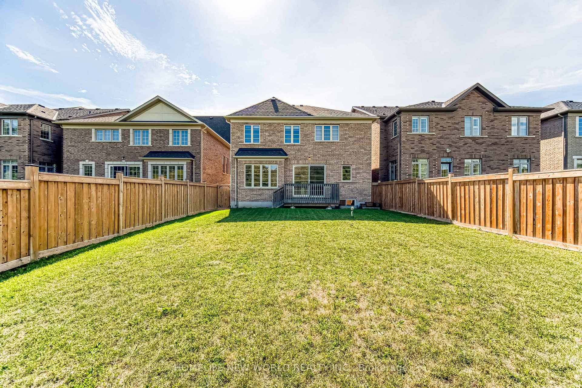 Photo 49 of 2437 Equestrian Crescent, Oshawa, Windfields — HOMEH