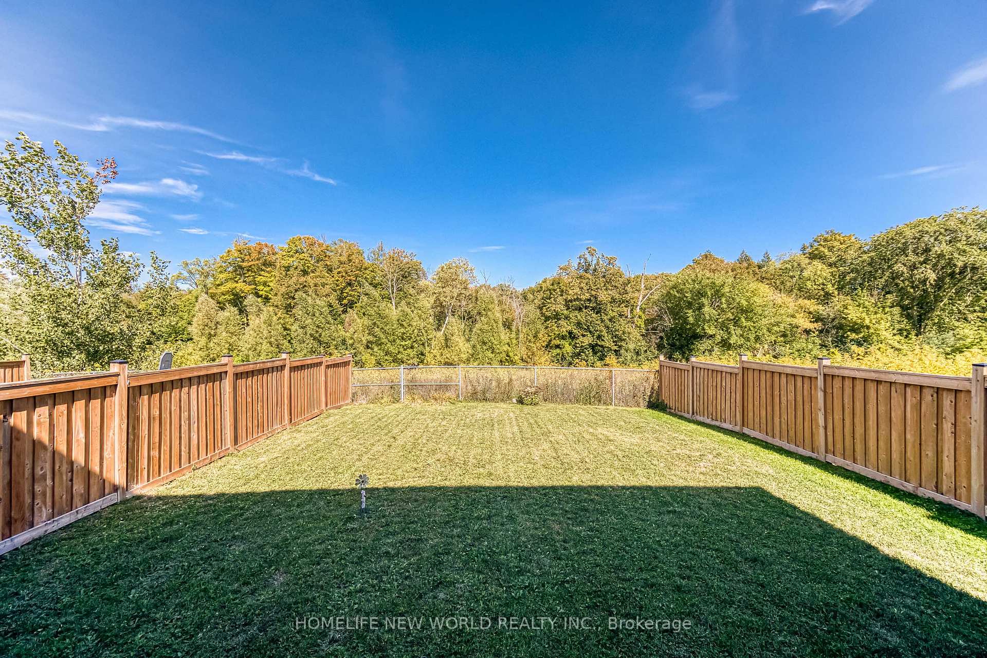 Photo 50 of 2437 Equestrian Crescent, Oshawa, Windfields — HOMEH