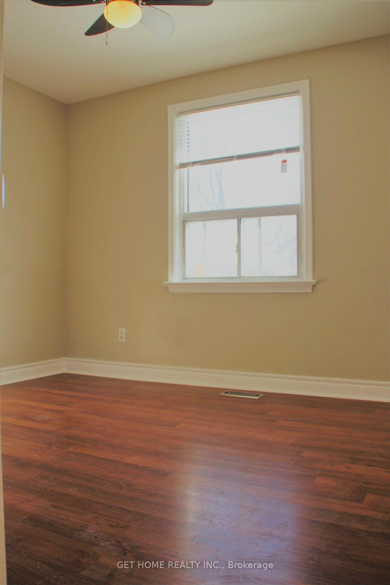 Photo 4 of Unit Main, 541 Emerald Avenue, Oshawa, Lakeview — HOMEH