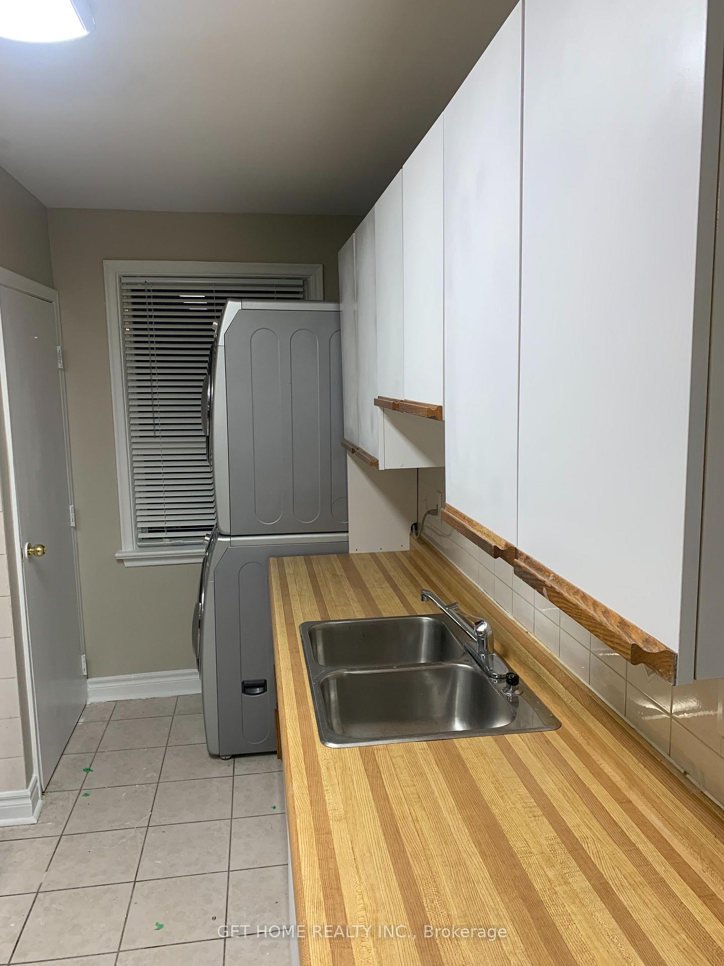 Photo 10 of Unit Main, 541 Emerald Avenue, Oshawa, Lakeview — HOMEH