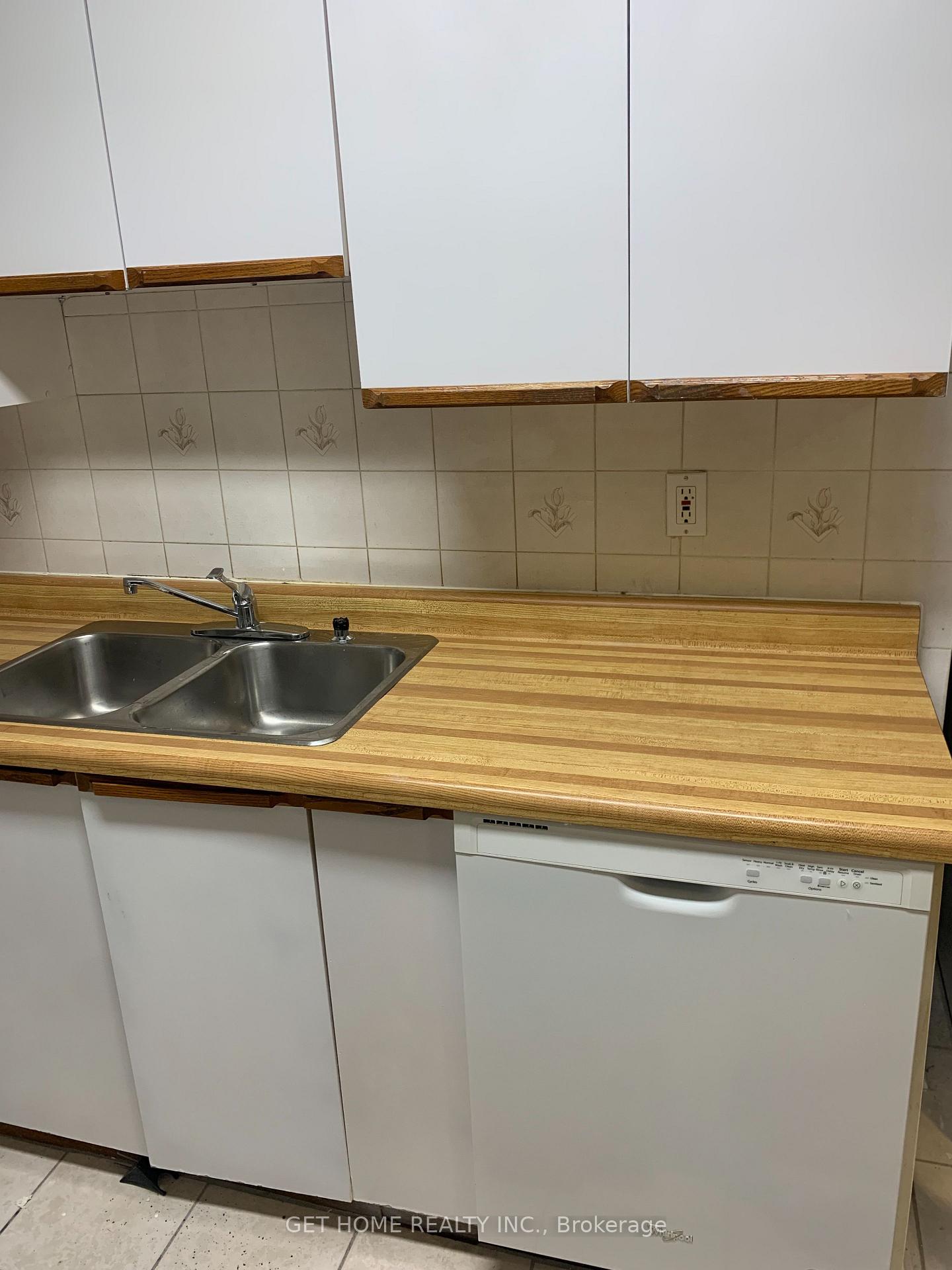 Photo 11 of Unit Main, 541 Emerald Avenue, Oshawa, Lakeview — HOMEH