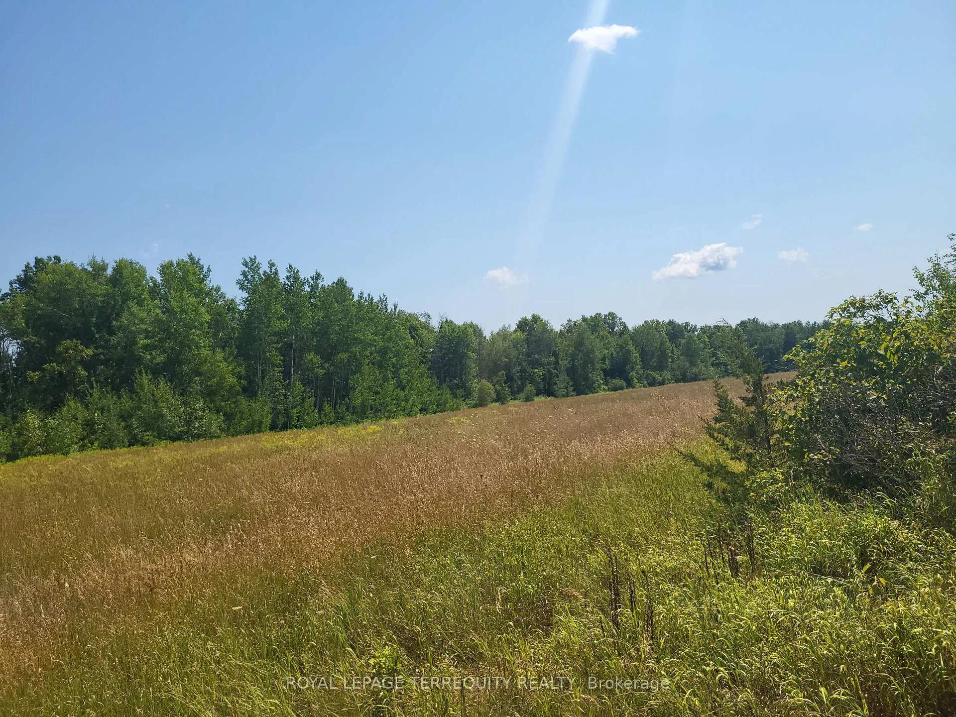 Photo 3 of 186 Howes Road, Quinte West, Sidney Ward — HOMEH