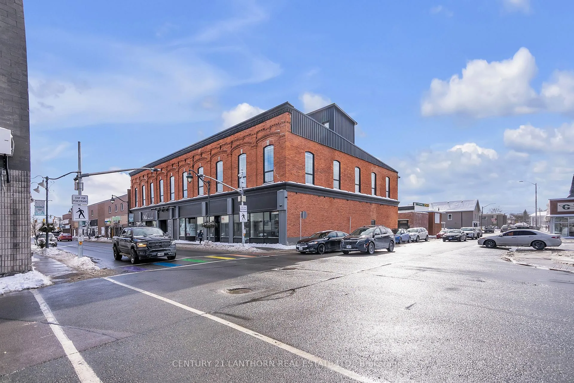 Photo 9 of Unit Unit # 2, 38 Front Street, Quinte West, Trenton Ward — HOMEH