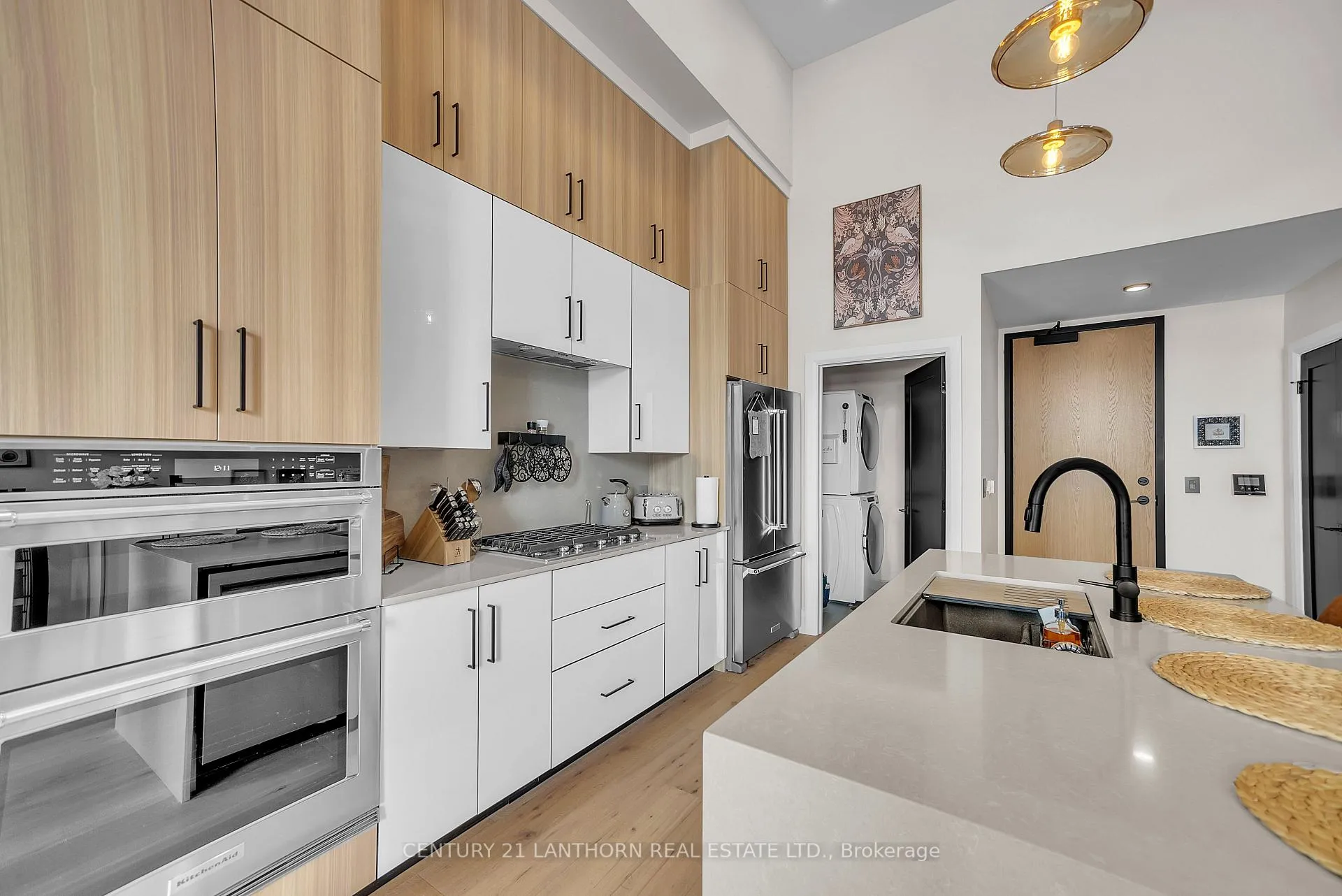 Photo 12 of Unit Unit # 2, 38 Front Street, Quinte West, Trenton Ward — HOMEH